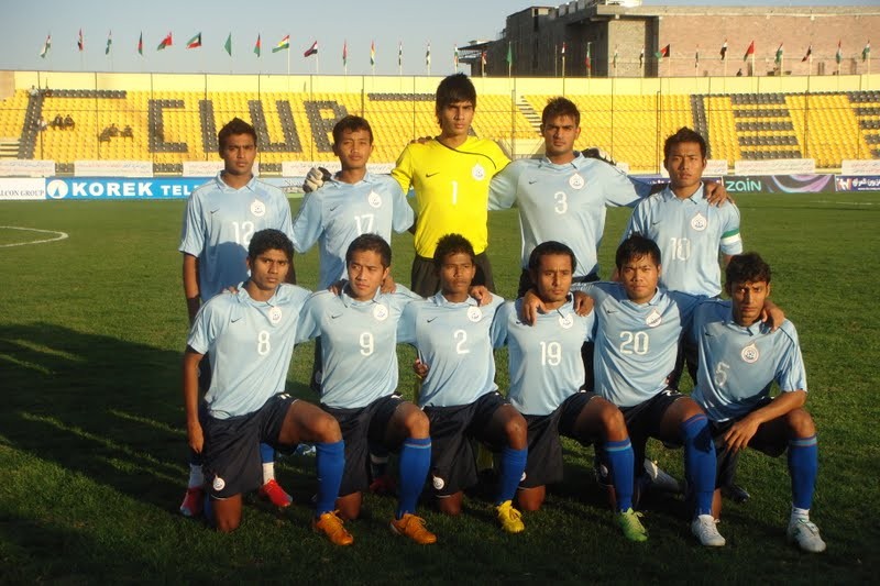 http://www.thehardtackle.com/wp-content/uploads/2011/07/India-u19-c-zozamweeklynews-800x533.jpg