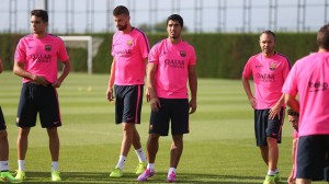 Suarez trains ahead of the trip to Madrid