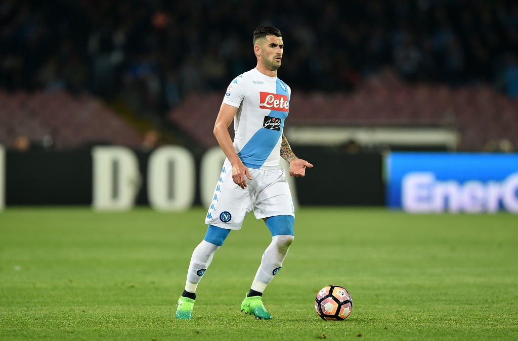 NAPLES, ITALY - APRIL 05: Elseid Hysaj of SSC Napoli in action during the TIM Cup match between SSC Napoli and Juventus FC at Stadio San Paolo on April 5, 2017 in Naples, Italy. (Photo by Francesco Pecoraro/Getty Images)