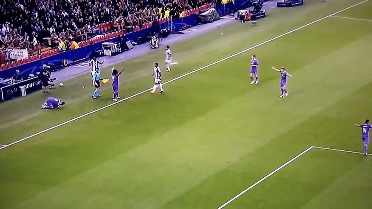 Sergio Ramos vs Juan Cuadrado ( Cuadrado Red Card RM vs Juve)