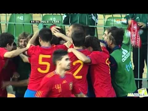 Thiago insane pass to Canales vs Poland.avi