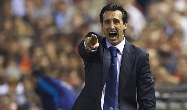 Emery - The new manager faces off against a strong Barca side