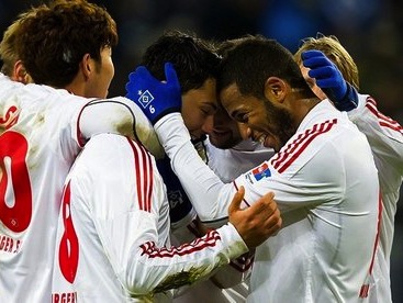 Hamburg defeated Bremen 3-2 in the Nordderby on Sunday