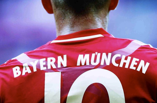Bayern Munich vs. Borussia Dortmund - popular myths on transfer spending and finances.