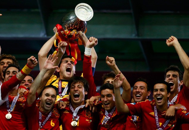 Spain national team | Euro 2012 trophy | Spain: Is Wealth of Talent a Selection Headache Coach Del Bosque?