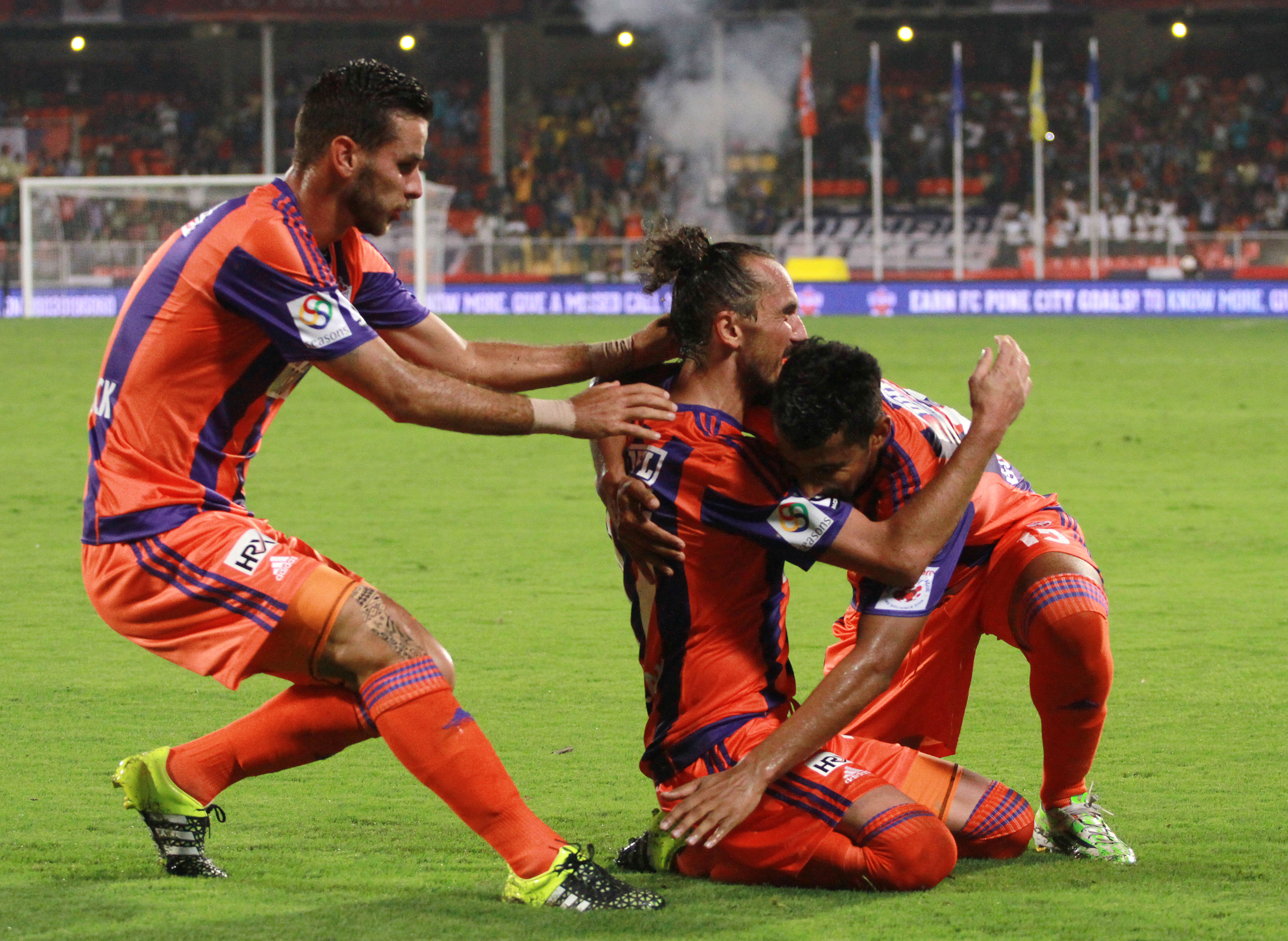 FC Pune City players celebrates a goal during match 3 of the Indian Super League (ISL) season 2  between FC Pune City and Mumbai City FC held at the Shree Shiv Chhatrapati Sports Complex Stadium, Pune, India on the 5th October 2015.

Photo by Vipin Pawar / ISL/ SPORTZPICS
