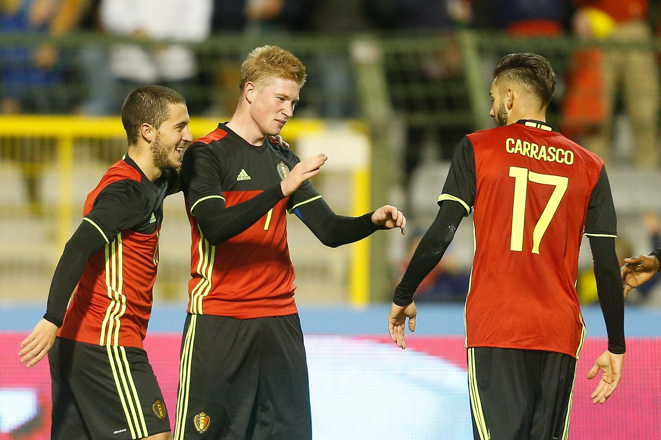 De Bruyne and Hazard might not be available for Belgium against Italy (EPA/LAURENT DUBRULE)