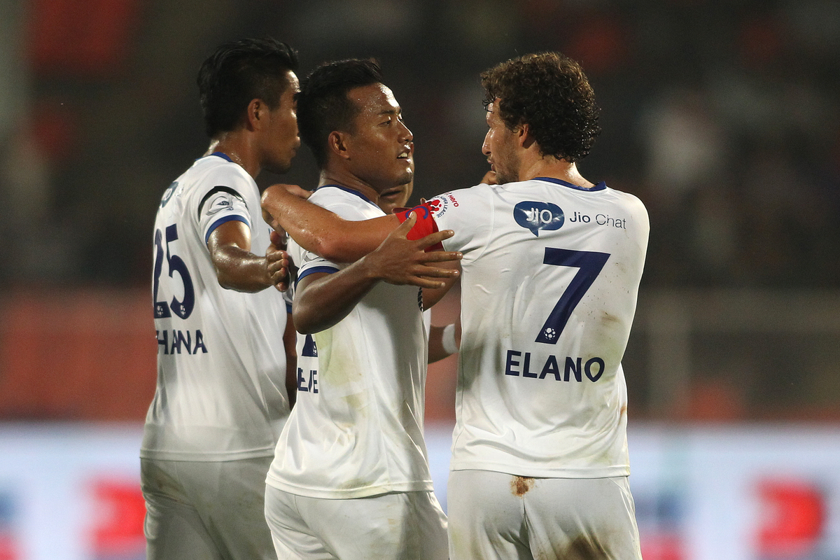 Jeje Lalpekhlua of Chennaiyin FC is congratulated by Chennaiyin FC captain Elano Blumer for scoring during match 55 of the Indian Super League (ISL) season 2 between FC Pune City and Chennaiyin FC held at the Shree Shiv Chhatrapati Sports Complex Stadium, Pune, India on the 5th December 2015.

Photo by Shaun Roy / ISL/ SPORTZPICS