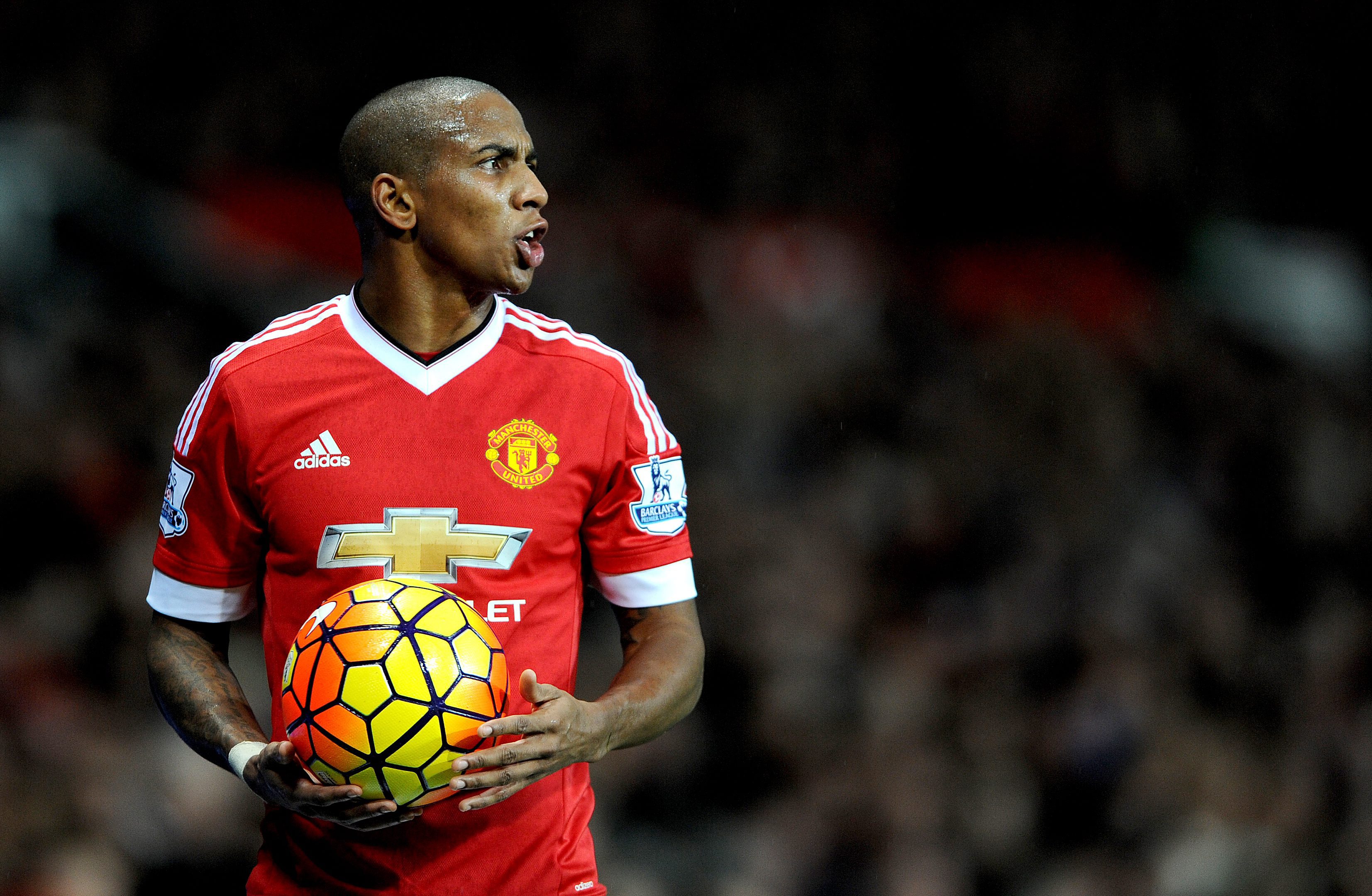 epa05086255 Manchester United's Ashley Young reacts during the English Premier League soccer match between Manchester United and Swansea City at Old Trafford, Manchester, Britain, 02 January 2016.  EPA/PETER POWELL EDITORIAL USE ONLY. No use with unauthorized audio, video, data, fixture lists, club/league logos or 'live' services. Online in-match use limited to 75 images, no video emulation. No use in betting, games or single club/league/player publications