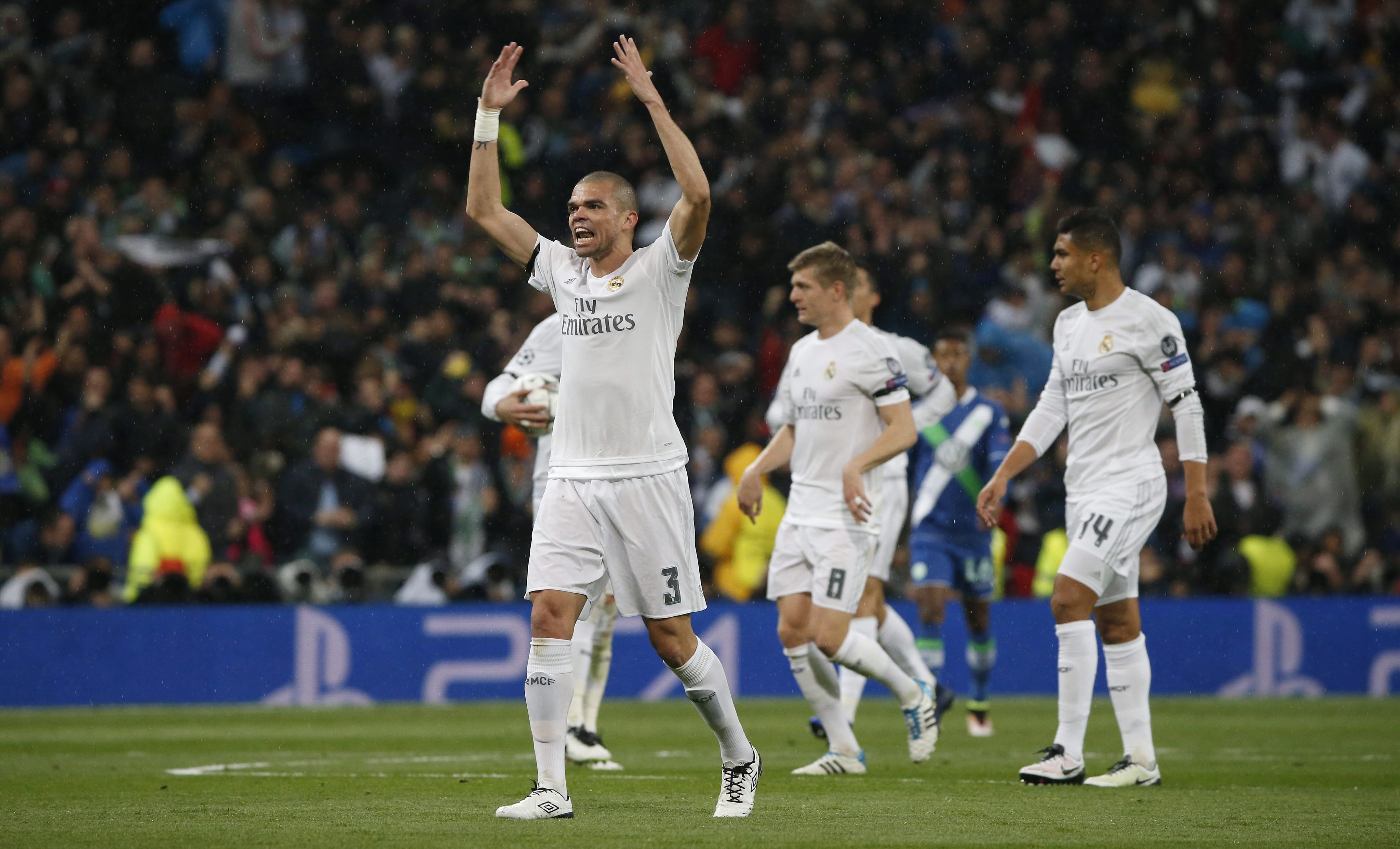 Growing Frustrated with contract disputes at Real Madrid? (Picture Courtesy - AFP/Getty Images)