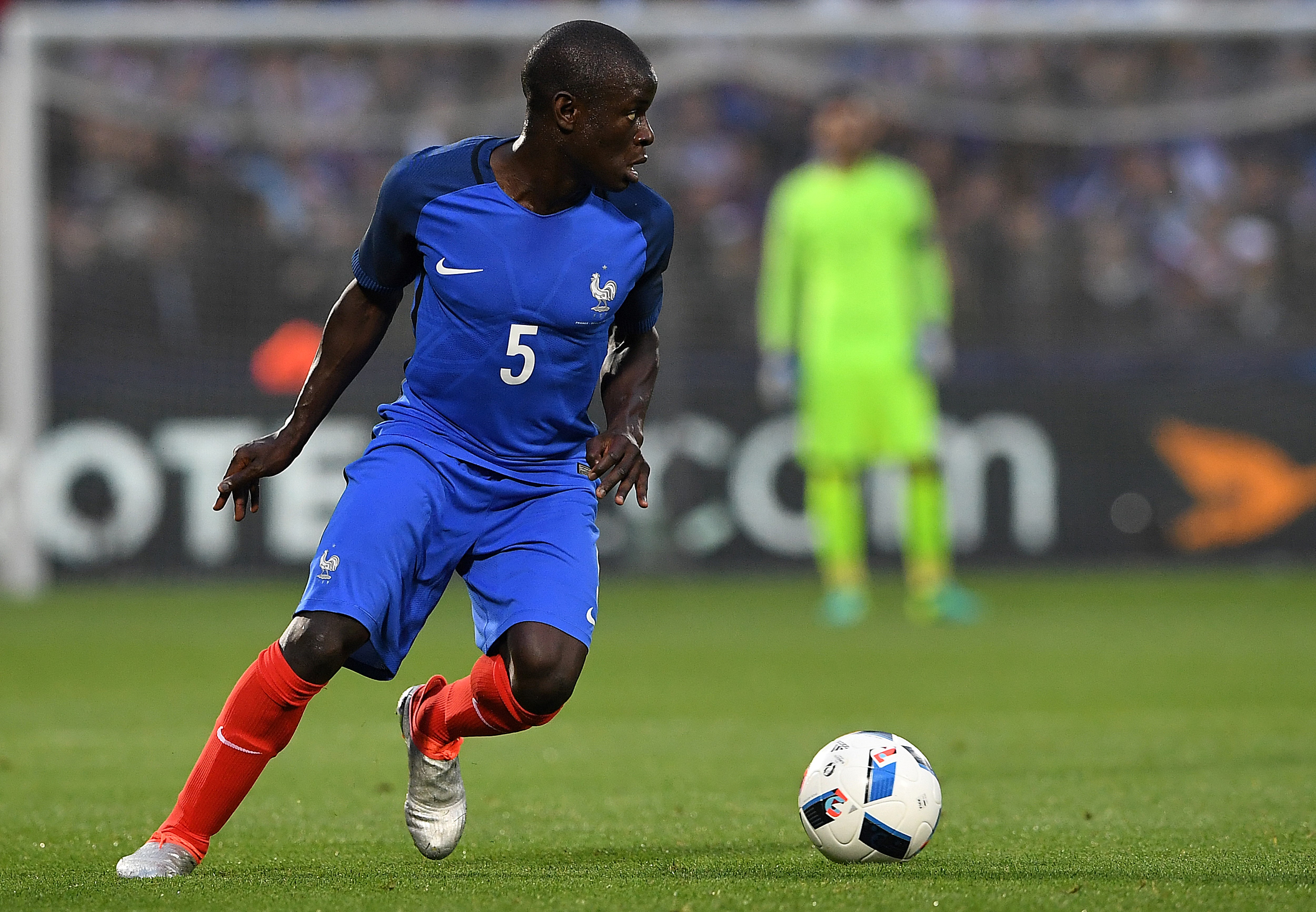 Kante decided to swap the champions for Chelsea and would be eager to emulate fellow Frenchman Claude Makelele at the Stamford Bridge. (Picture Courtesy - AFP/Getty Images)