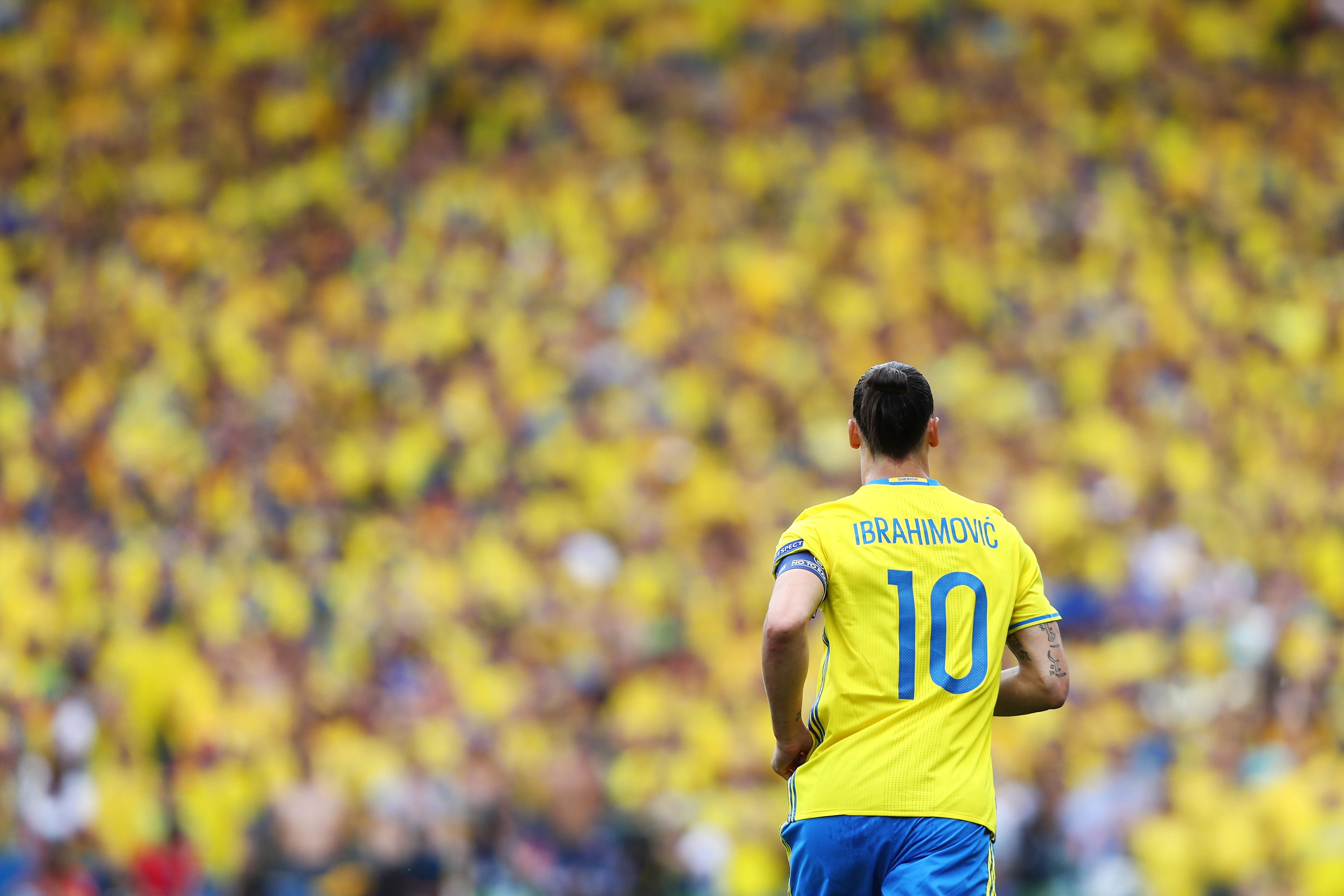 TOULOUSE, FRANCE - JUNE 17: Zlatan Ibrahimovic of Sweden in action during the UEFA EURO 2016 Group E match between Italy and Sweden at Stadium Municipal on June 17, 2016 in Toulouse, France.  (Photo by Dean Mouhtaropoulos/Getty Images)