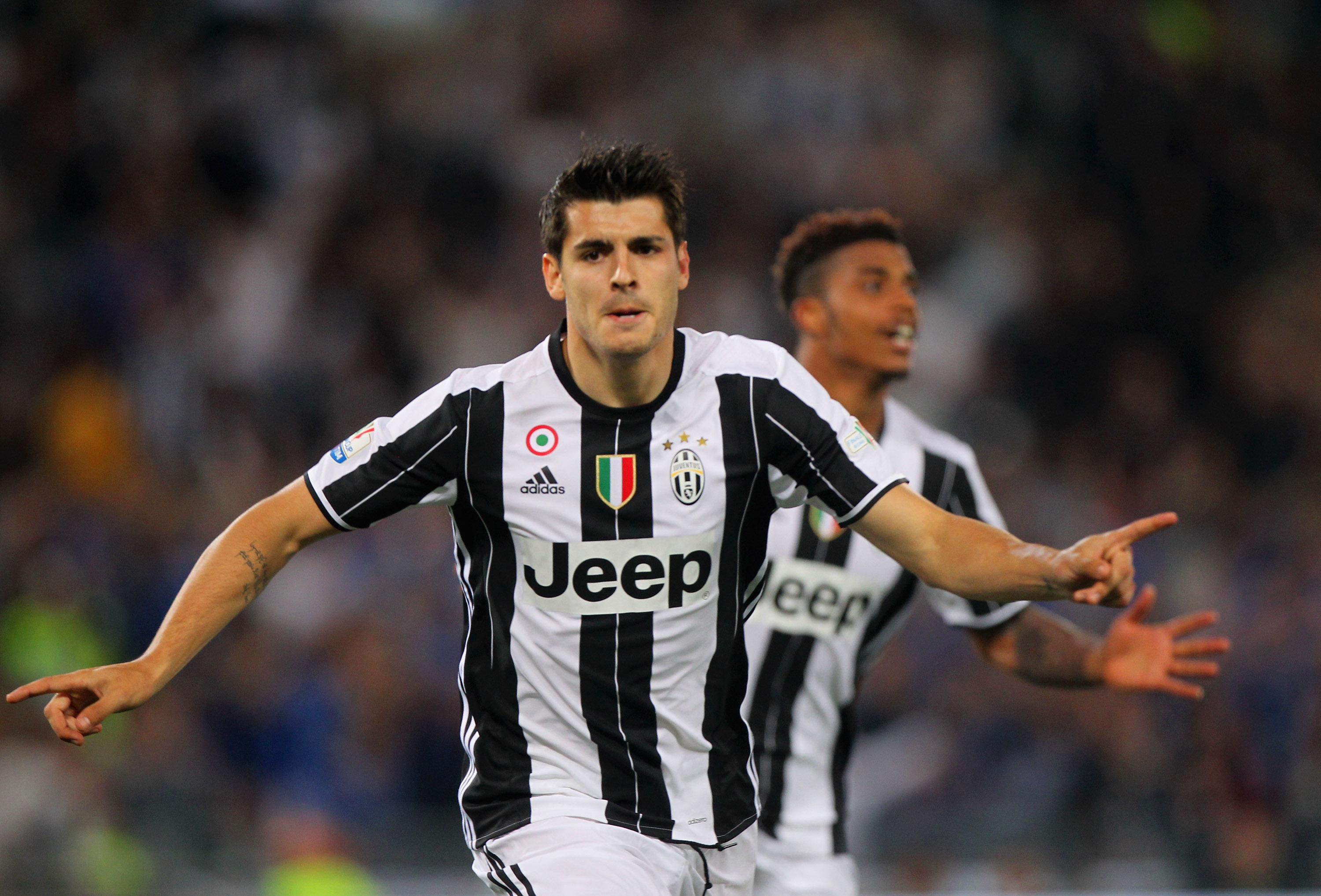ROME, ITALY - MAY 21:  Alvaro Morata of Juventus FC celebrate after scoring the opening goal during the TIM Cup match between AC Milan and Juventus FC at Stadio Olimpico on May 21, 2016 in Rome, Italy.  (Photo by Paolo Bruno/Getty Images)