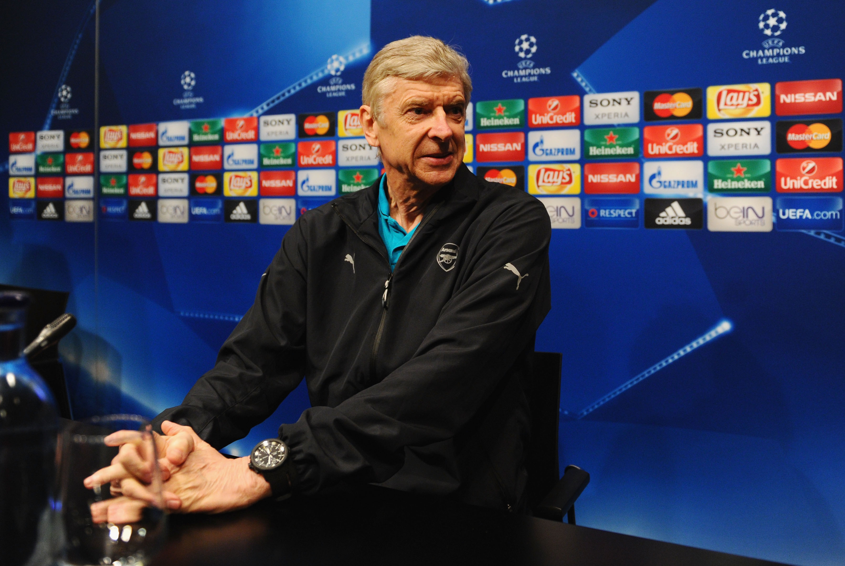 BARCELONA, SPAIN - MARCH 15:  Arsene Wenger manager of Arsenal looks on during an Arsenal press conference ahead of their UEFA Champions League round of 16 second leg match against Barcelona at Camp Nou on March 15, 2016 in Barcelona, Spain.  (Photo by David Ramos/Getty Images)