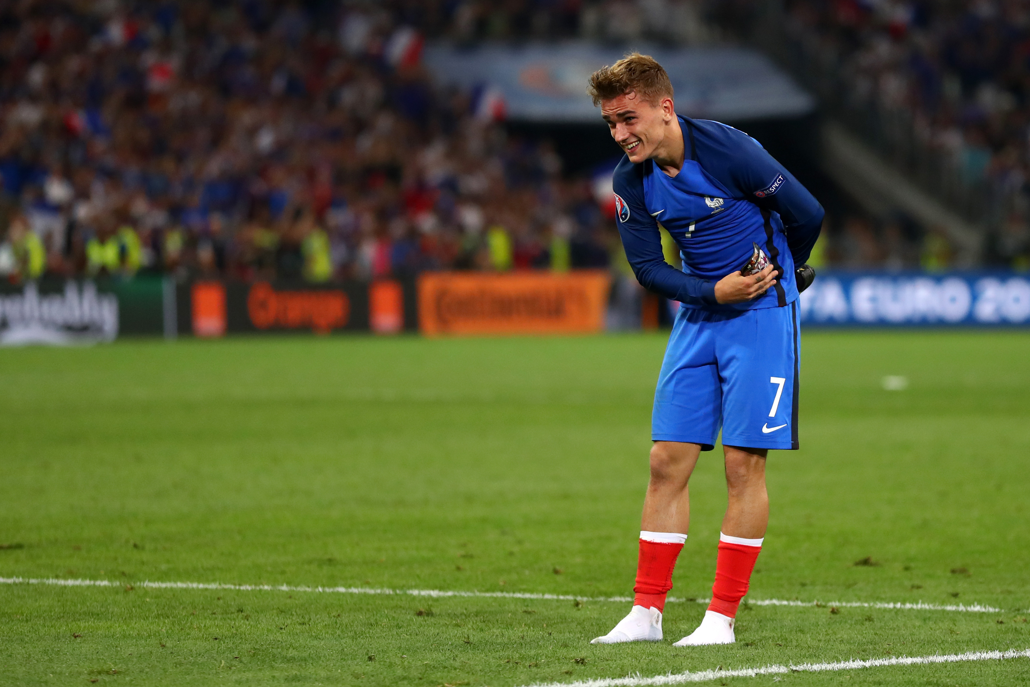 MARSEILLE, FRANCE - JULY 07:  Antoine Griezmann of France salutes to supporters after his team's 2-0 win in the UEFA EURO semi final match between Germany and France at Stade Velodrome on July 7, 2016 in Marseille, France.  (Photo by Lars Baron/Getty Images)