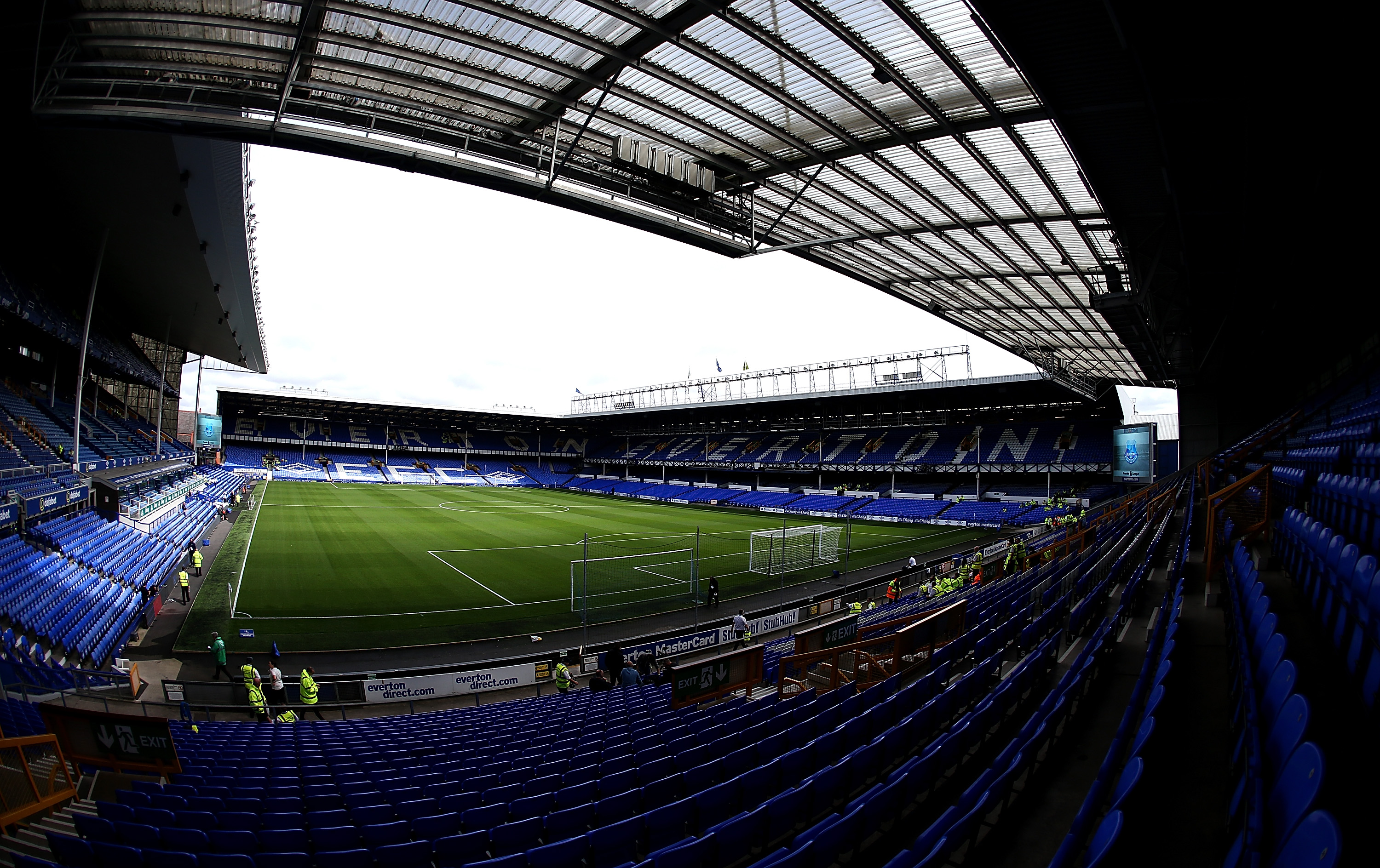 LIVERPOOL, ENGLAND - AUGUST 13:  General view ahead of the Premier League match between Everton and Tottenham Hotspur  at Goodison Park on August 13, 2016 in Liverpool, England.  (Photo by Jan Kruger/Getty Images)