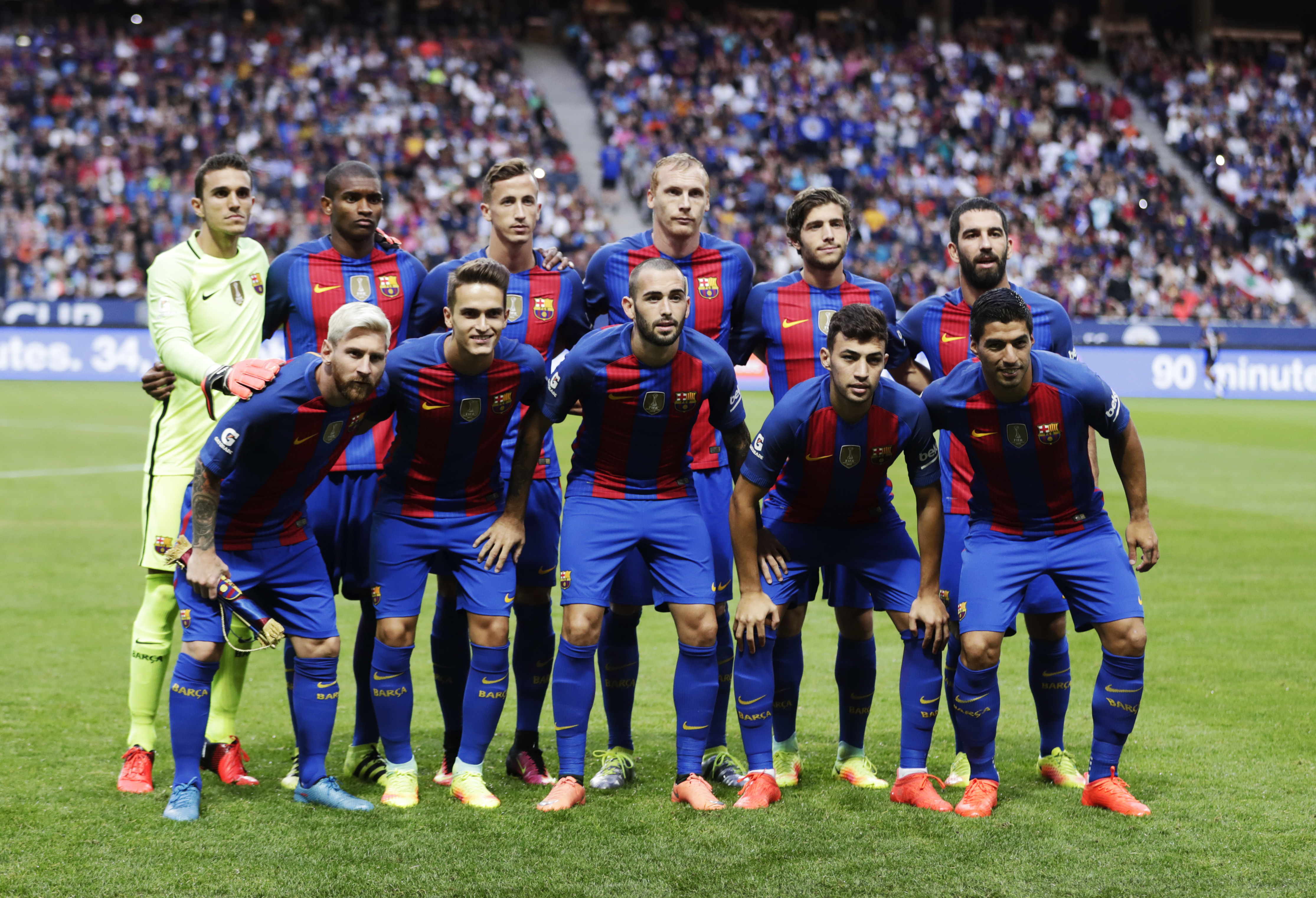 SOLNA, SWEDEN - AUGUST 03: Jordi Masip Lopez, Denis Suarez, Arda Turan, Luis Suarez, Lionel Messi, Marlon Santos, Munir, Juan Camara, Sergi Roberto, Aleix Vidal and Jeremy Mathieu pose for a photo ahead of the 2016 International Champions Cup Leicester City FC and FC Barcelona at Friends arena on August 3, 2016 in Solna, Sweden. (Photo by Nils Petter Nilsson/Ombrello/Getty Images)