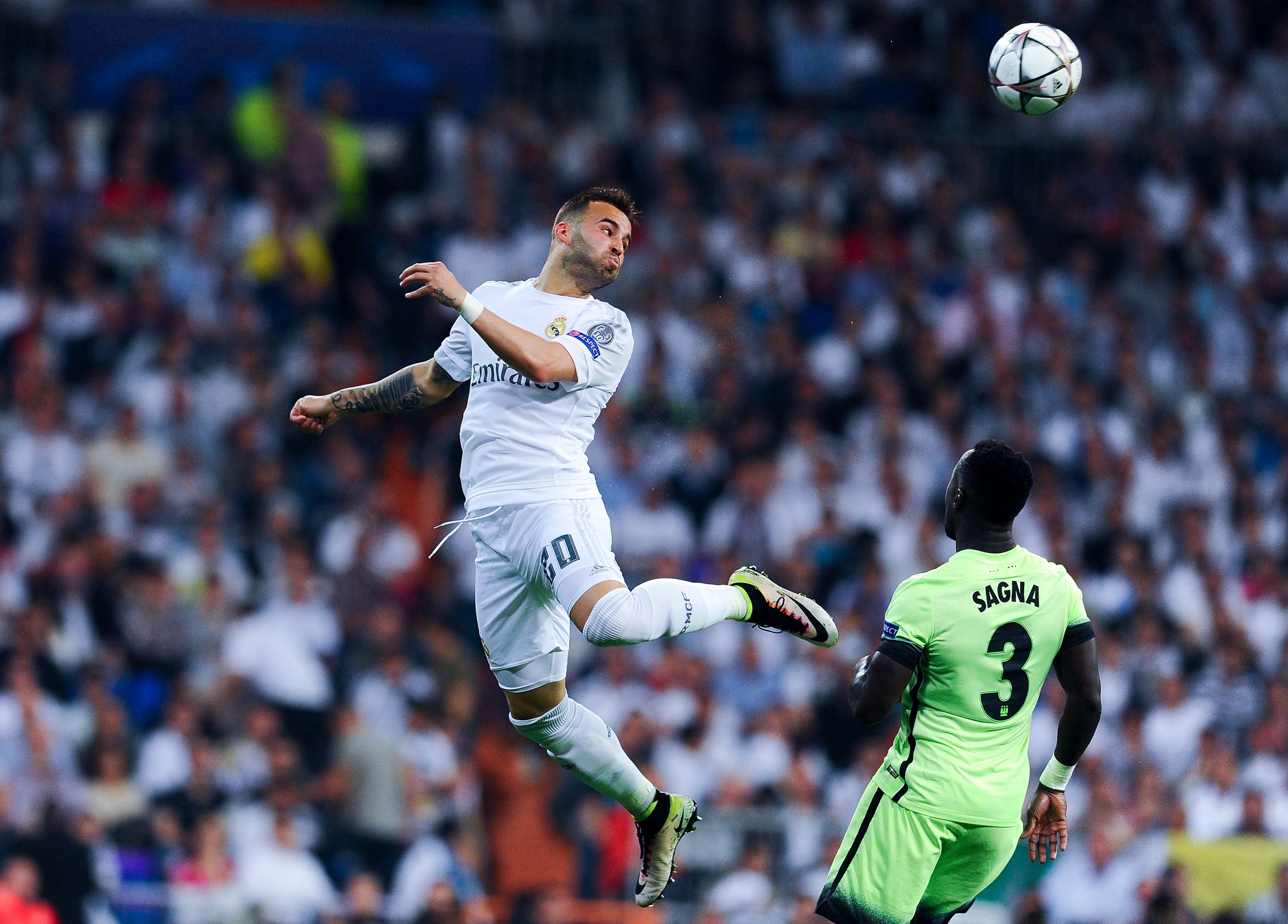 MADRID, SPAIN - MAY 04:  Jese Rodriguez of Real Madrid CF heads the ball during the UEFA Champions League Semi Final second leg match between Real Madrid and Manchester City FC at Estadio Santiago Bernabeu on May 4, 2016 in Madrid, Spain.  (Photo by David Ramos/Getty Images)