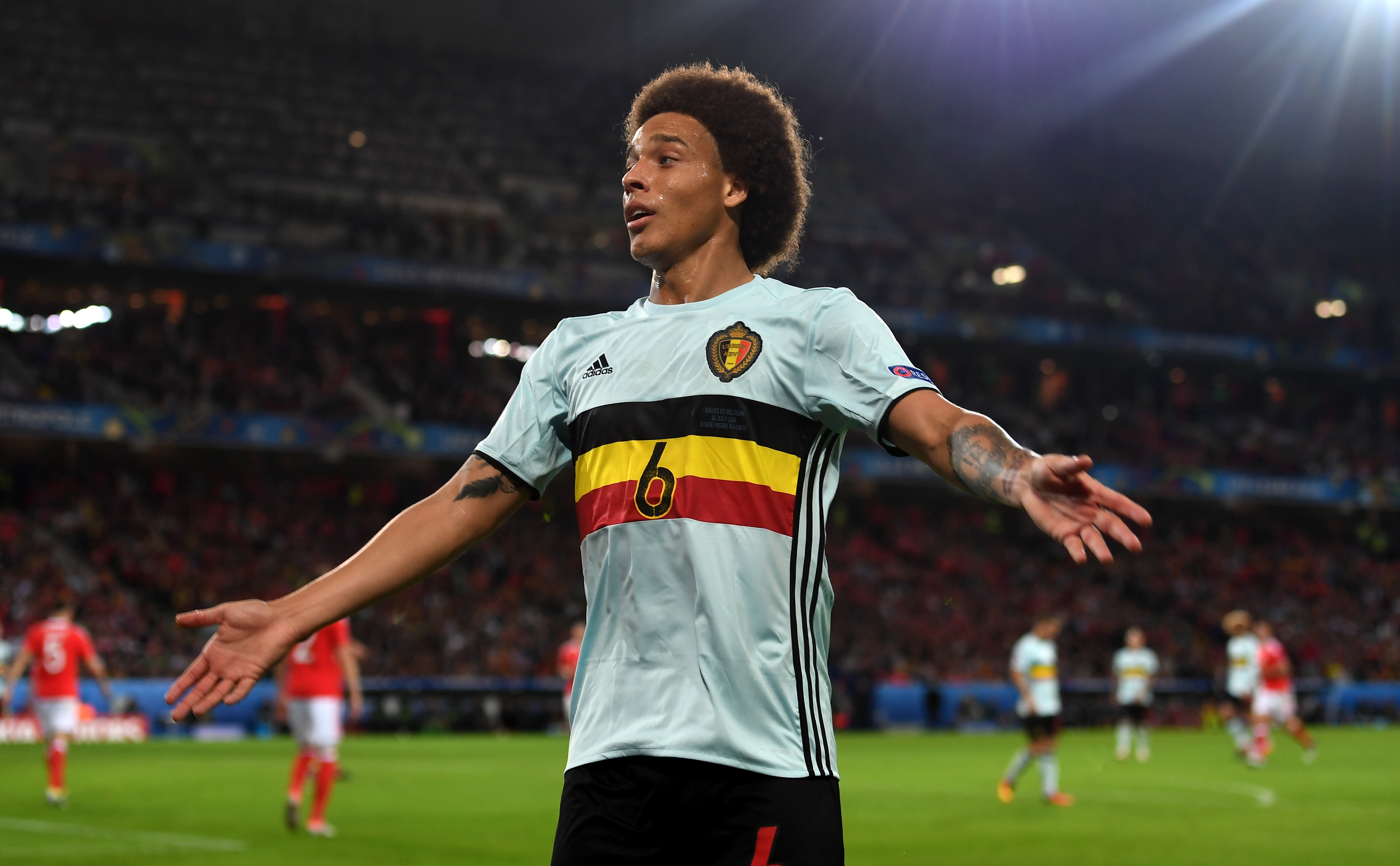 LILLE, FRANCE - JULY 01:  Axel Witsel of Belgium gestures action during the UEFA EURO 2016 quarter final match between Wales and Belgium at Stade Pierre-Mauroy on July 1, 2016 in Lille, France.  (Photo by Michael Regan/Getty Images)