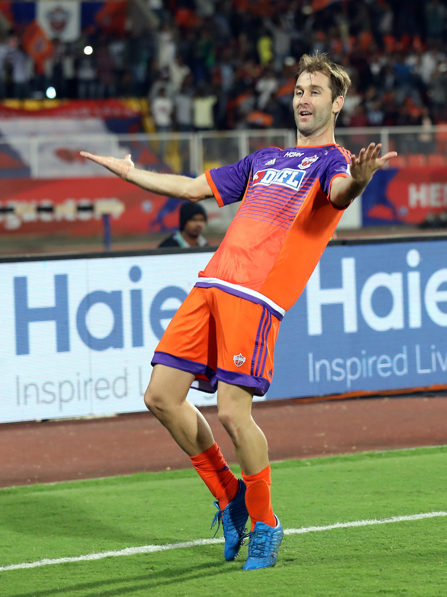 Anibal Zurdo Rodríguez of FC Pune City celebrates after the goal during match 32 of the Indian Super League (ISL) season 3 between FC Pune City and Atletico de Kolkata held at the Balewadi Stadium in Pune, India on the 6th November 2016.

Photo by Sandeep Shetty / ISL / SPORTZPICS