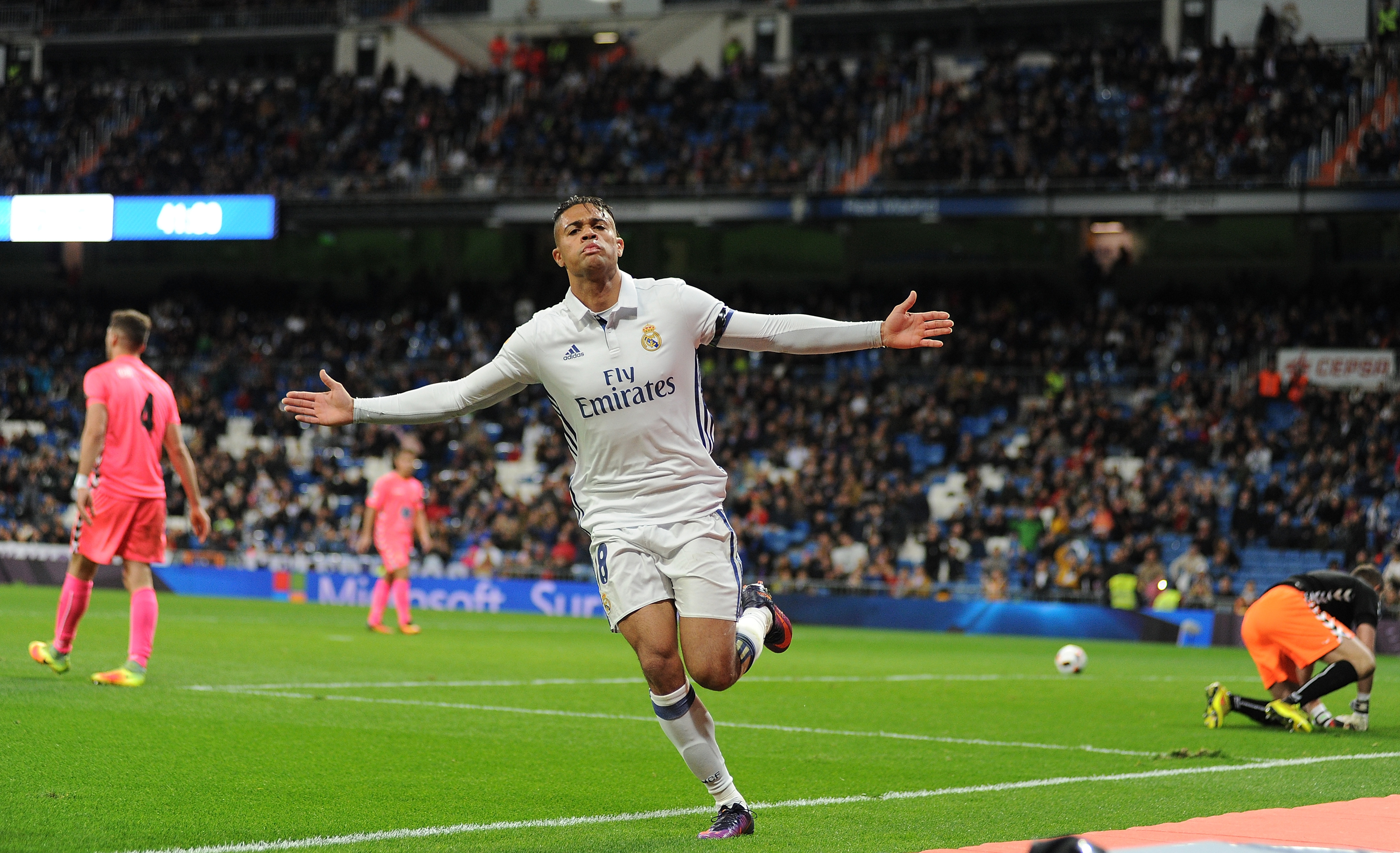 MADRID, SPAIN - NOVEMBER 30:  Mariano Diaz Mejia of Real Madrid CF celebrates after scoring Real's 3rd goal during the Copa del Rey last of 32 match between Real Madrid and Cultural Leonesa at estadio Santiago Bernabeu on November 30, 2016 in Madrid, Spain.  (Photo by Denis Doyle/Getty Images)