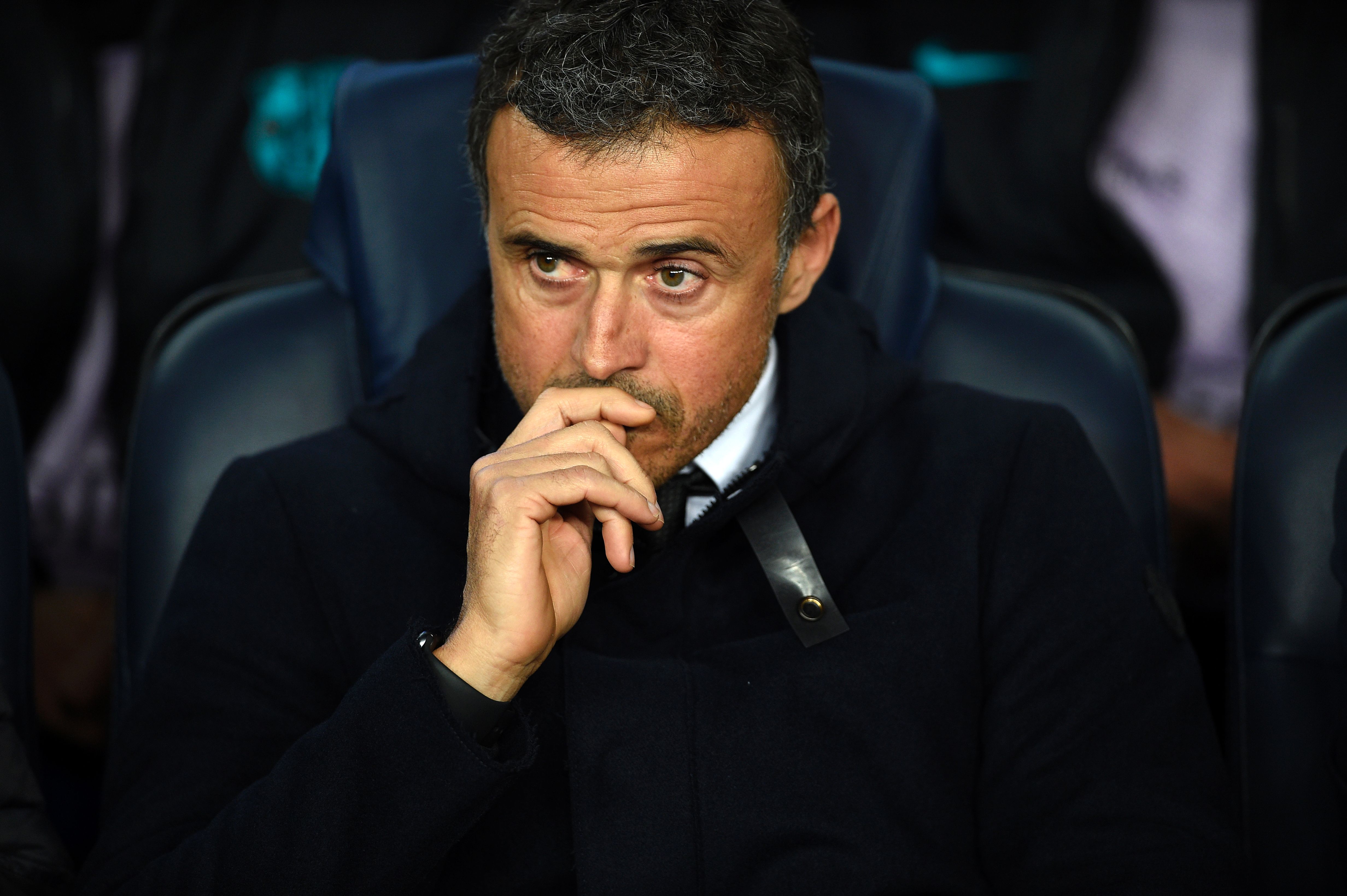 Barcelona's coach Luis Enrique looks on before attending the UEFA Champions League Group C football match FC Barcelona vs Borussia Moenchengladbach at the Camp Nou stadium in Barcelona, on December 6, 2016. / AFP / LLUIS GENE        (Photo credit should read LLUIS GENE/AFP/Getty Images)