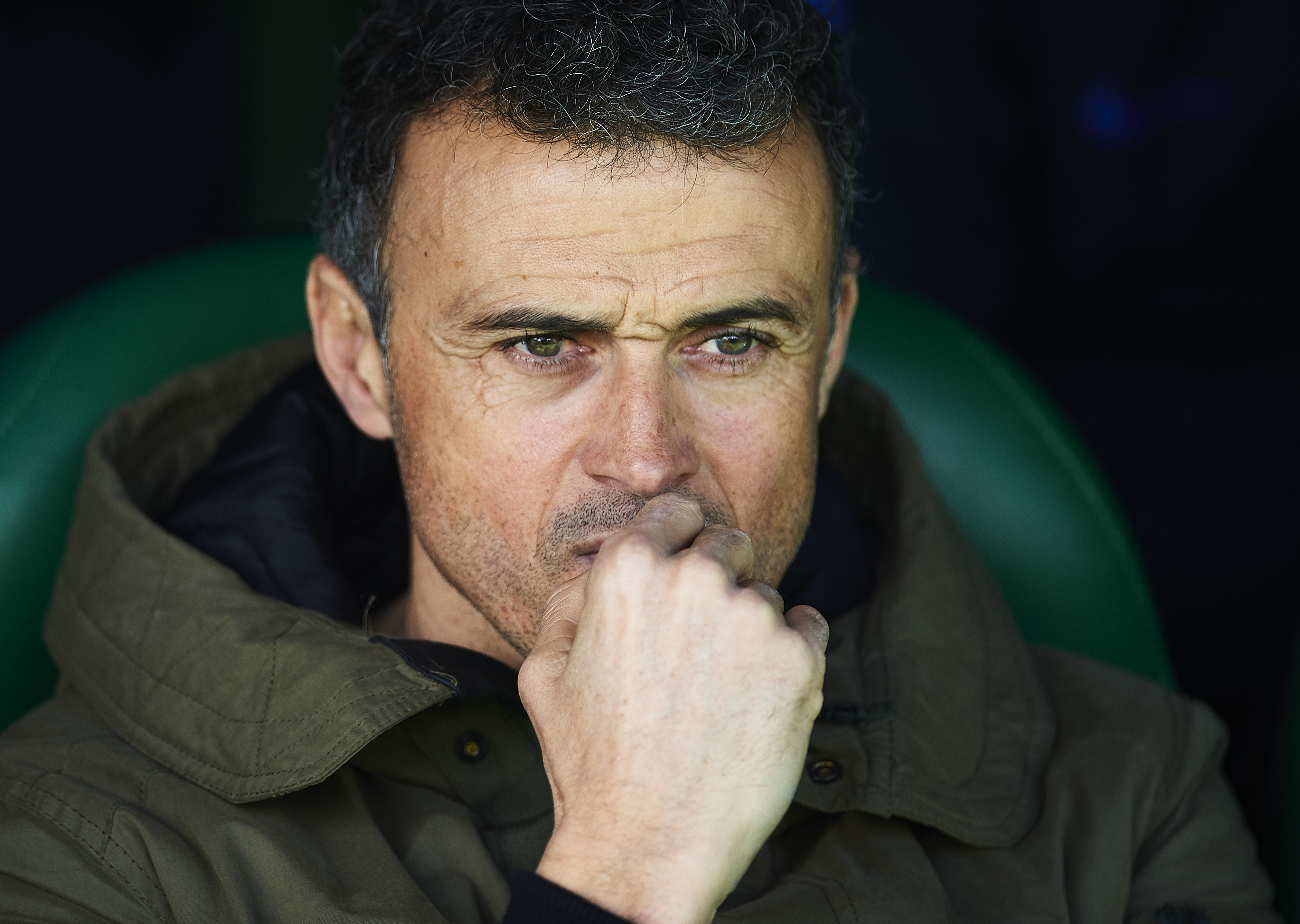 SEVILLE, SPAIN - JANUARY 29:  Head Coach of FC Barcelona Luis Enrique looks on prior to La Liga match between Real Betis Balompie and FC Barcelona at Benito Villamarin Stadium on January 29, 2017 in Seville, Spain.  (Photo by Aitor Alcalde/Getty Images)