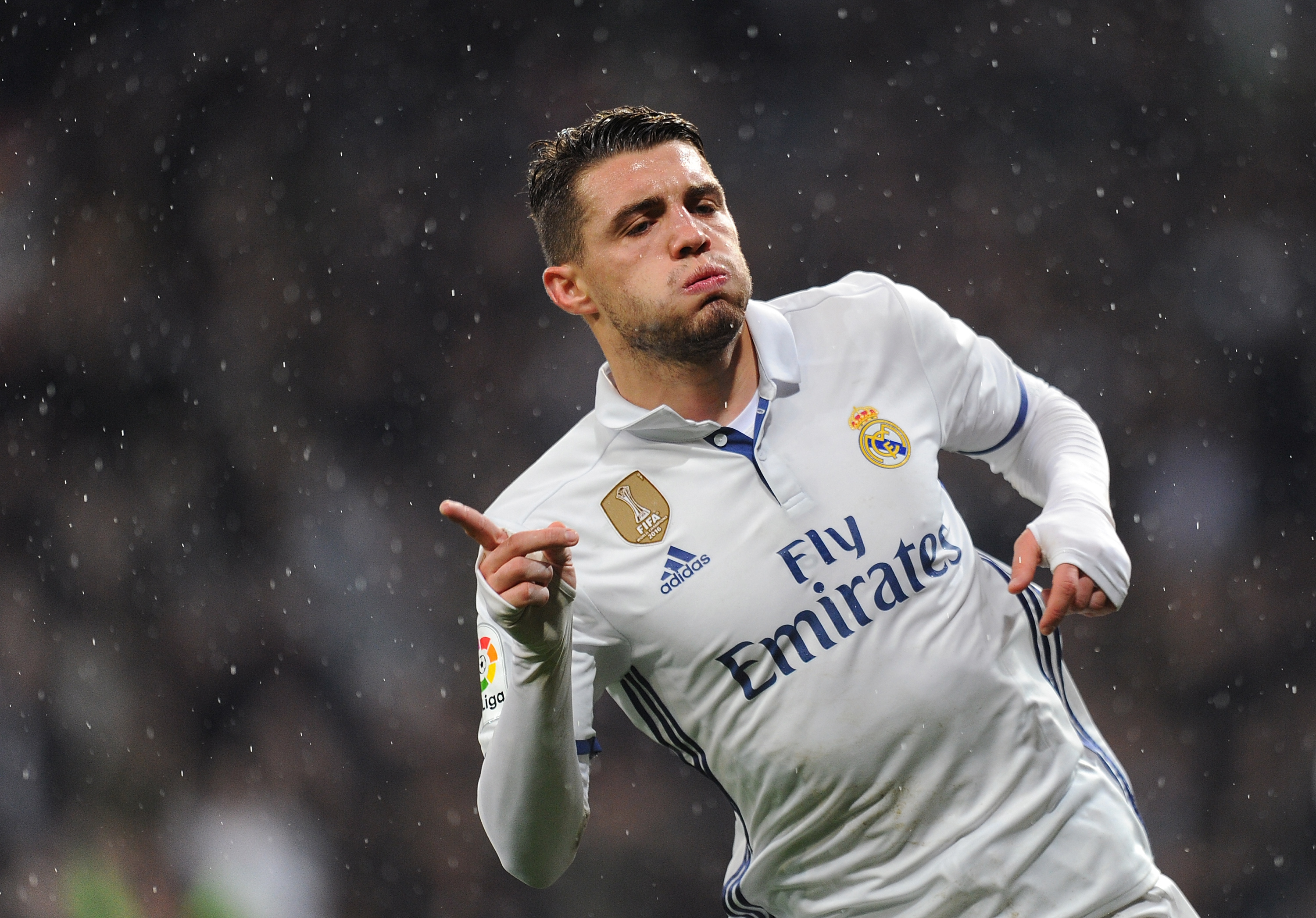 MADRID, SPAIN - JANUARY 29:  Mateo Kovacic of Real Madrid celebrates after scoring Real's 1st during the La Liga match between Real Madrid CF and Real Sociedad de Futbol at the Bernabeu on January 29, 2017 in Madrid, Spain.  (Photo by Denis Doyle/Getty Images)