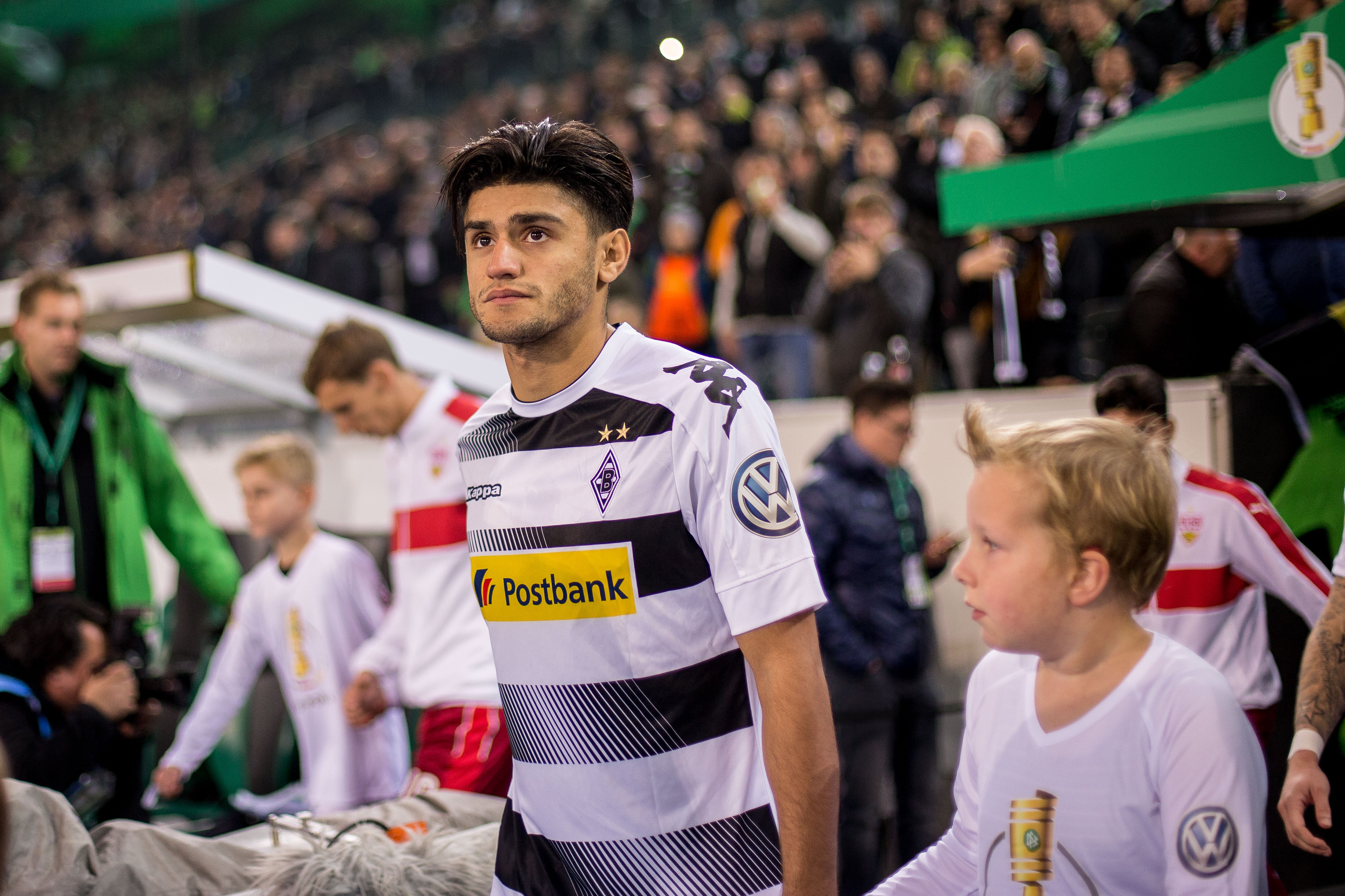 MOENCHENGLADBACH, GERMANY - OCTOBER 25: Mahmoud Dahoud of Moenchengladbach arrives prior the DFB Cup match between Borussia Moenchengladbach and VfB Stuttgart at Borussia-Park on October 25, 2016 in Moenchengladbach, Germany.  (Photo by Maja Hitij/Bongarts/Getty Images)