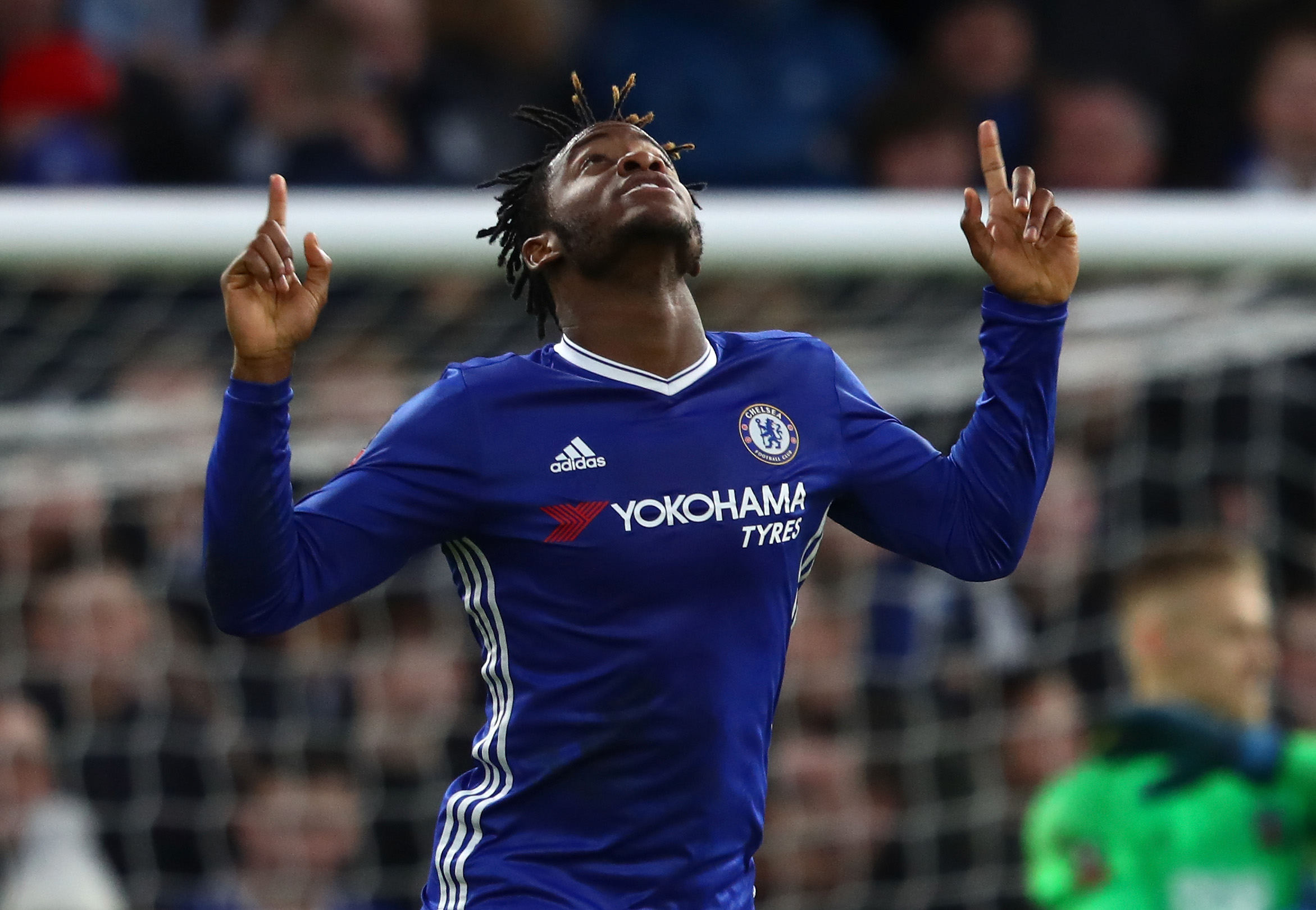 LONDON, ENGLAND - JANUARY 28:  Michy Batshuayi of Chelsea celebrates after scoring his sides fourth goal during the Emirates FA Cup Fourth Round match between Chelsea and Brentford at Stamford Bridge on January 28, 2017 in London, England.  (Photo by Clive Mason/Getty Images)