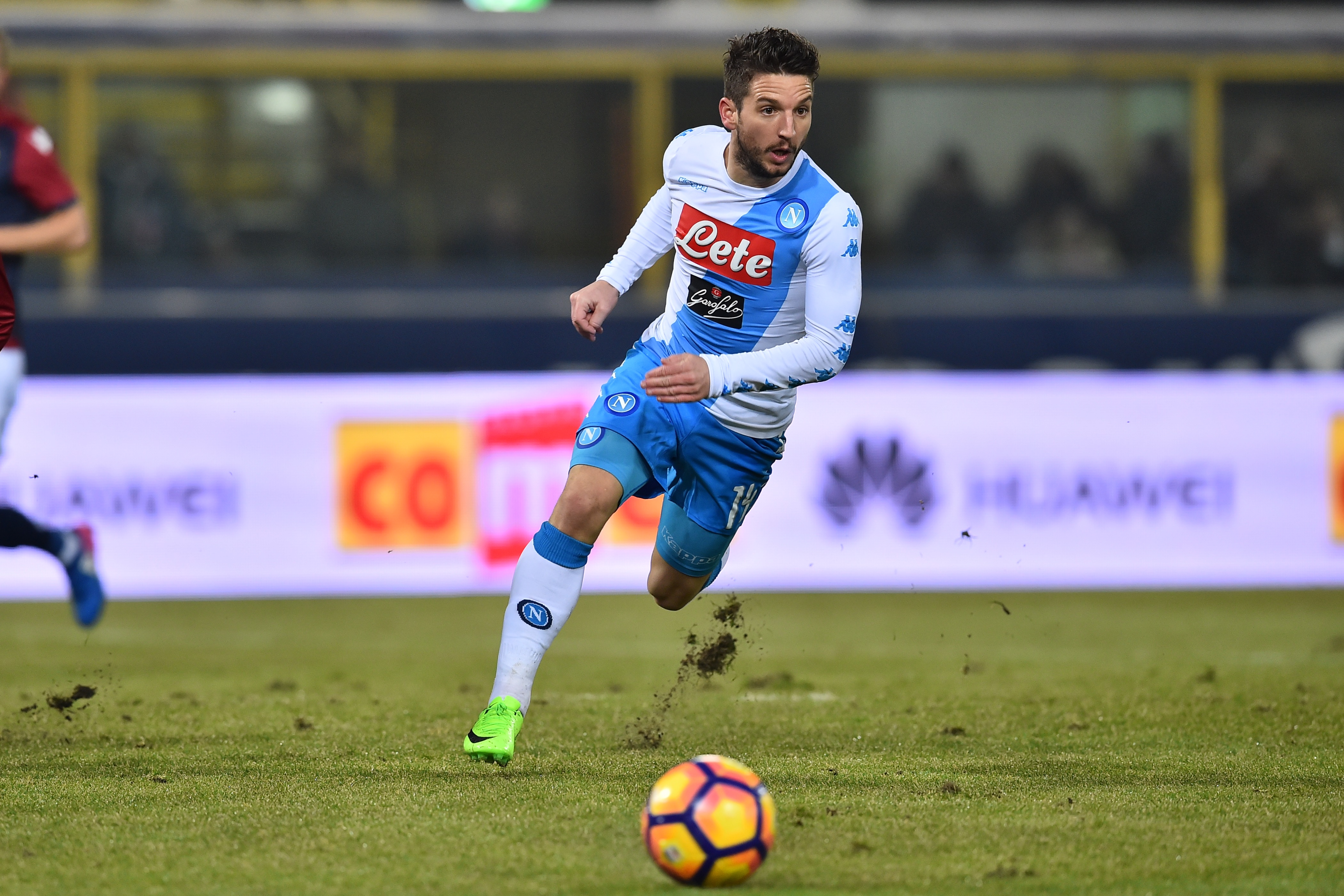 Napoli's forward from Belgium Dries Mertens controls the ball during the Italian Serie A football match Bologna vs Napoli at "Renato Dall'Ara Stadium" in Bologna on February 4, 2017.  / AFP / GIUSEPPE CACACE        (Photo credit should read GIUSEPPE CACACE/AFP/Getty Images)