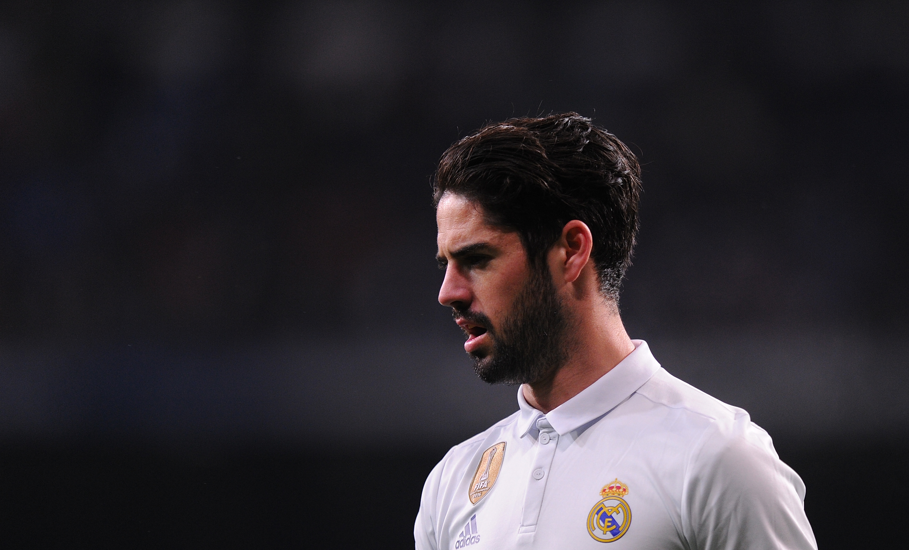 MADRID, SPAIN - JANUARY 29:  MADRID, SPAIN JANUARY 29:  Isco Alarcon of Real Madrid looks on during the La Liga match between Real Madrid CF and Real Sociedad de Futbol at the Bernabeu on January 29, 2017 in Madrid, Spain.  (Photo by Denis Doyle/Getty Images)