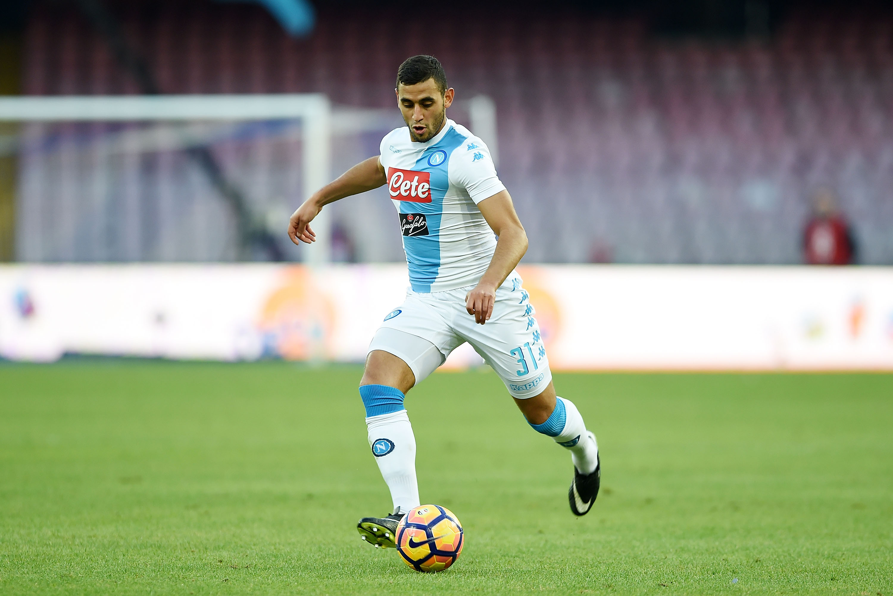 NAPLES, ITALY - DECEMBER 18:  Faouzi Ghoulam of SSC Napoli in action during the Serie A match between SSC Napoli and FC Torino at Stadio San Paolo on December 18, 2016 in Naples, Italy.  (Photo by Francesco Pecoraro/Getty Images)