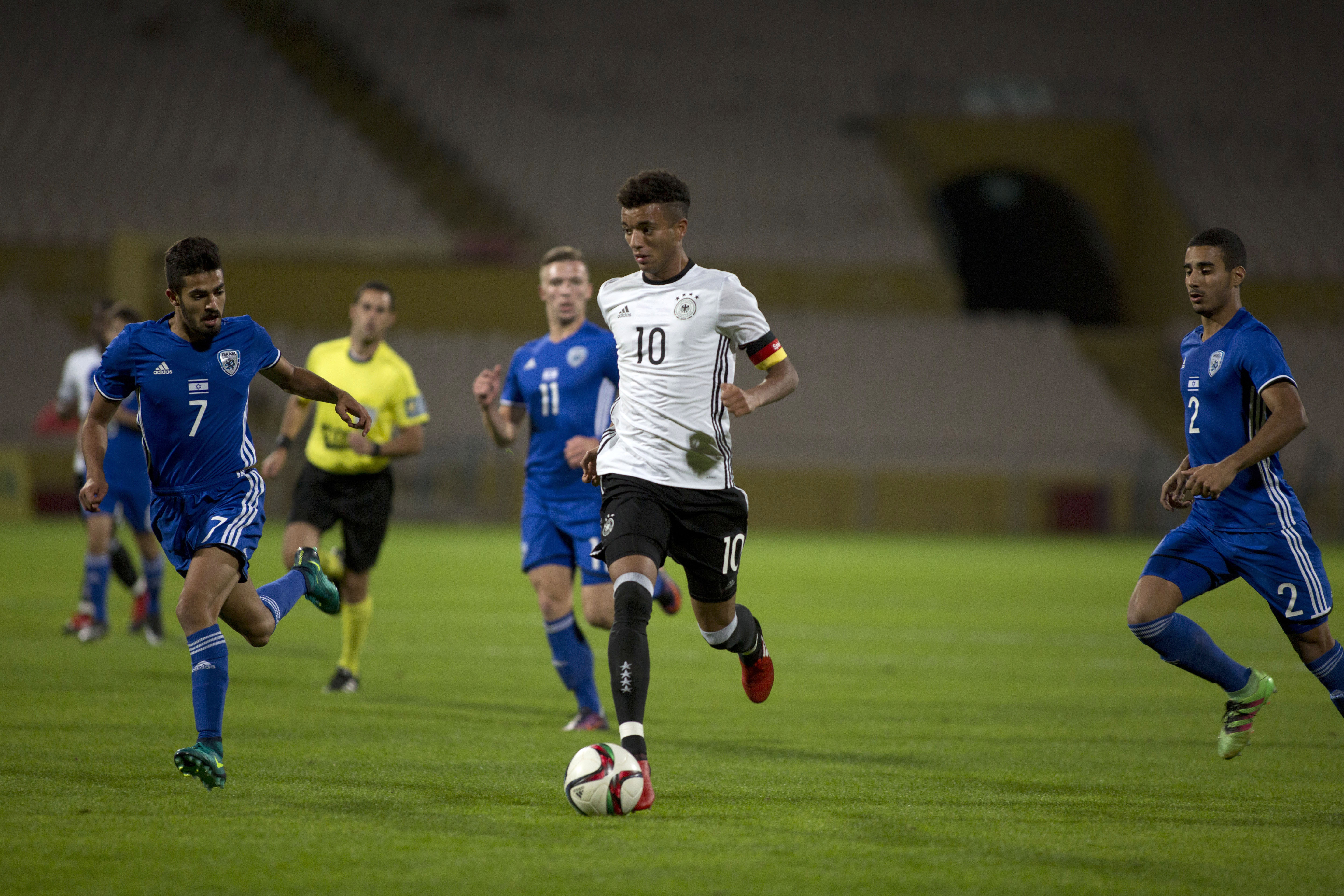 RAMAT GAN, ISRAEL - DECEMBER 13: Timothy Tillman of Germany challenges Ori Zohar of Israel during the Under 18 International Friendly match between Israel and Germany on December 13, 2016 in Ramat Gan, Israel.  (Photo by Lior Mizrahi/Bongarts/Getty Images)