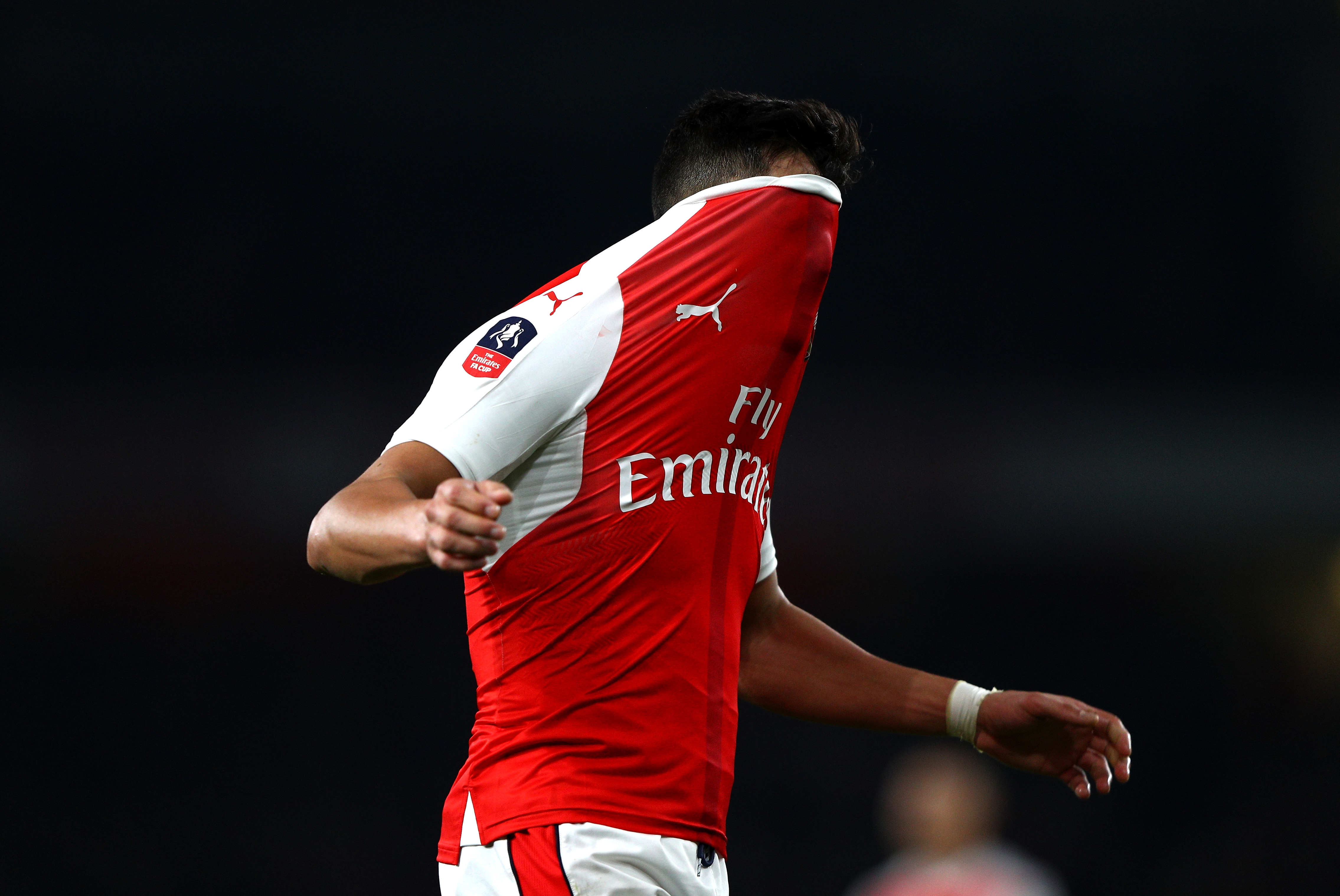 LONDON, ENGLAND - MARCH 11:  Alexis Sanchez of Arsenal reacts after The Emirates FA Cup Quarter-Final match between Arsenal and Lincoln City at Emirates Stadium on March 11, 2017 in London, England.  (Photo by Ian Walton/Getty Images)