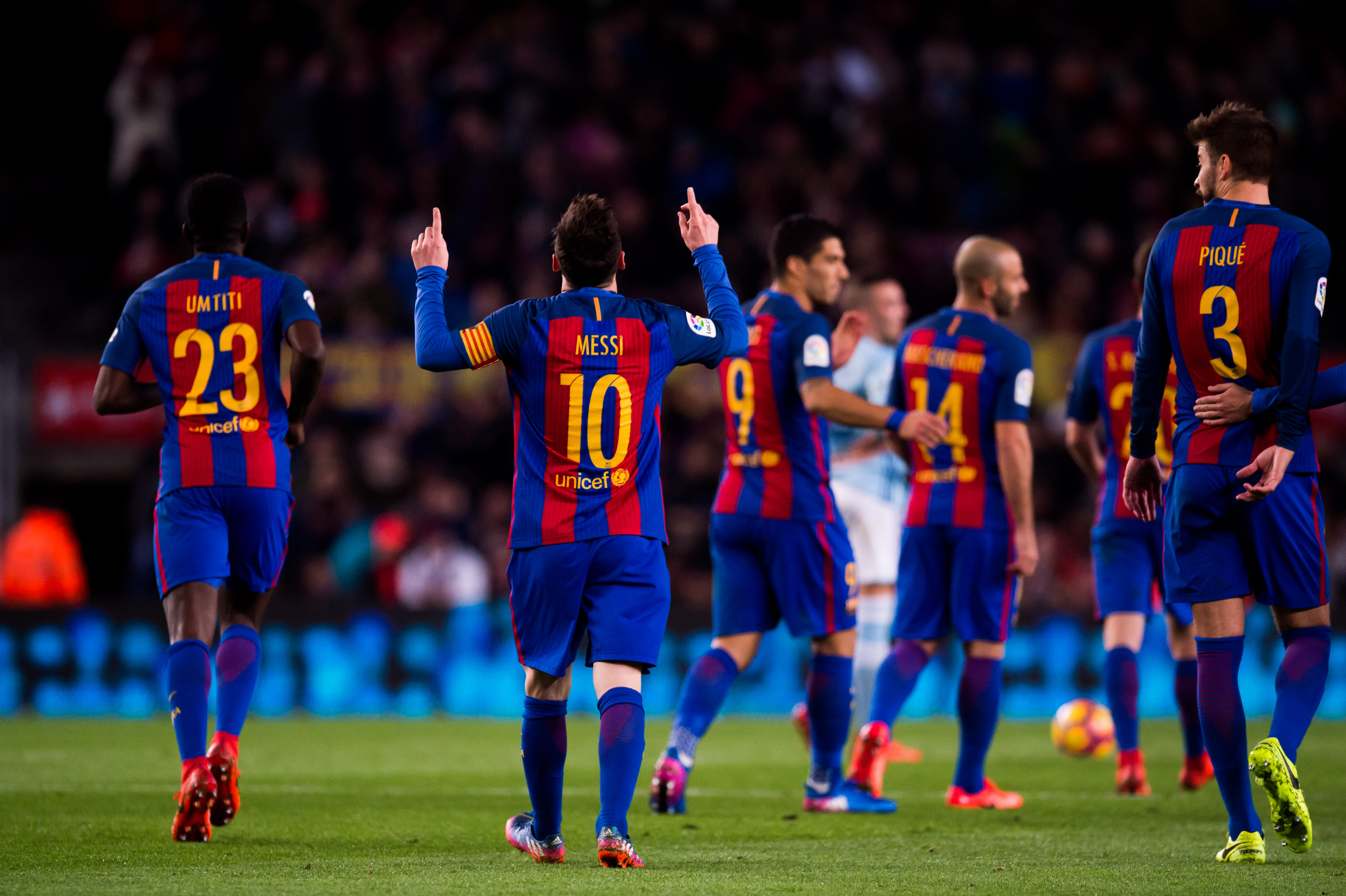 BARCELONA, SPAIN - MARCH 04: Lionel Messi of FC Barcelona celebrates after scoring his team's fifth goal during the La Liga match between FC Barcelona and RC Celta de Vigo at Camp Nou stadium on March 4, 2017 in Barcelona, Spain. (Photo by Alex Caparros/Getty Images)