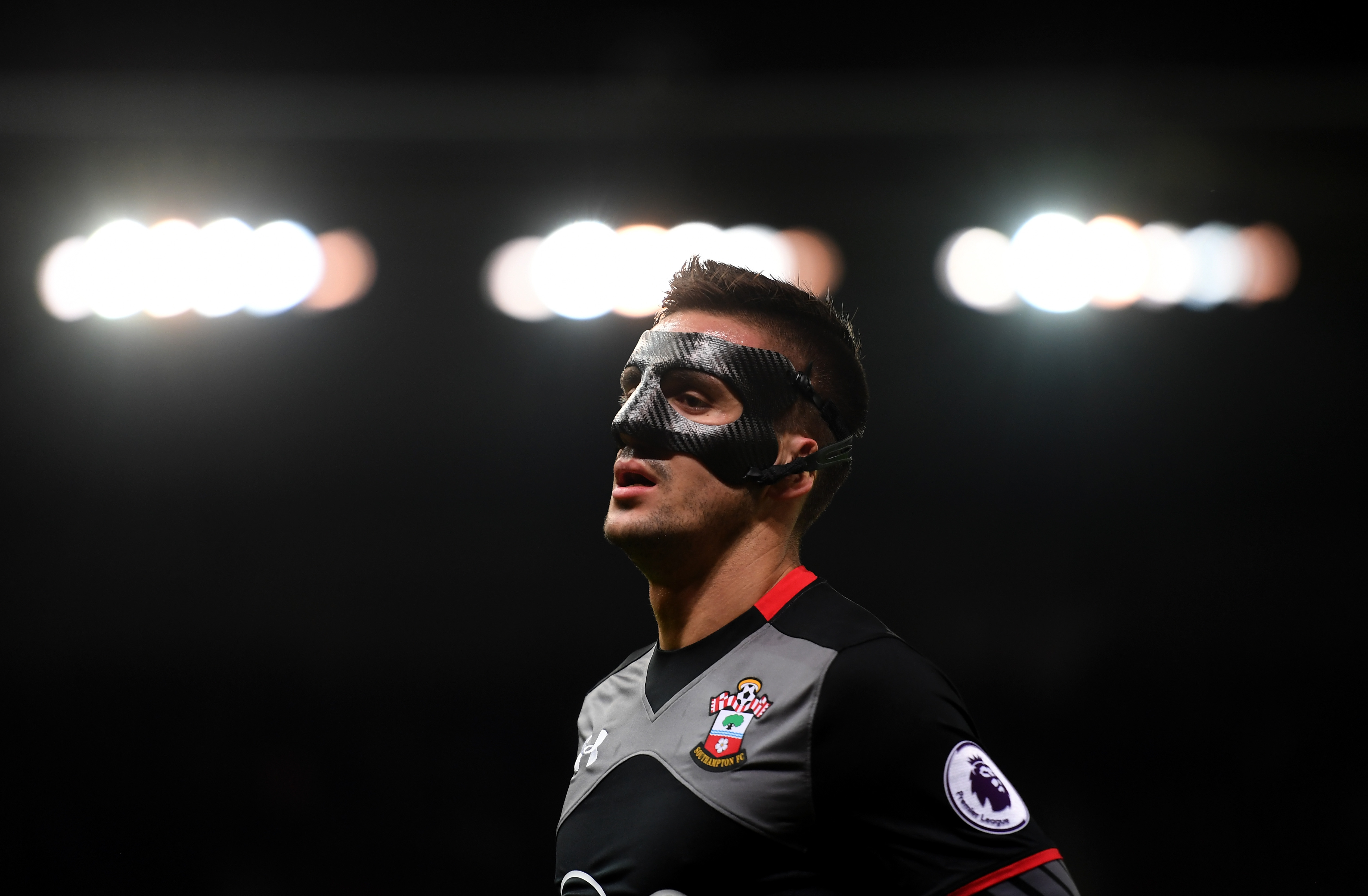 STOKE ON TRENT, ENGLAND - DECEMBER 14: Dusan Tadic of Southampton looks on during the Premier League match between Stoke City and Southampton at Bet365 Stadium on December 14, 2016 in Stoke on Trent, England.  (Photo by Michael Regan/Getty Images)