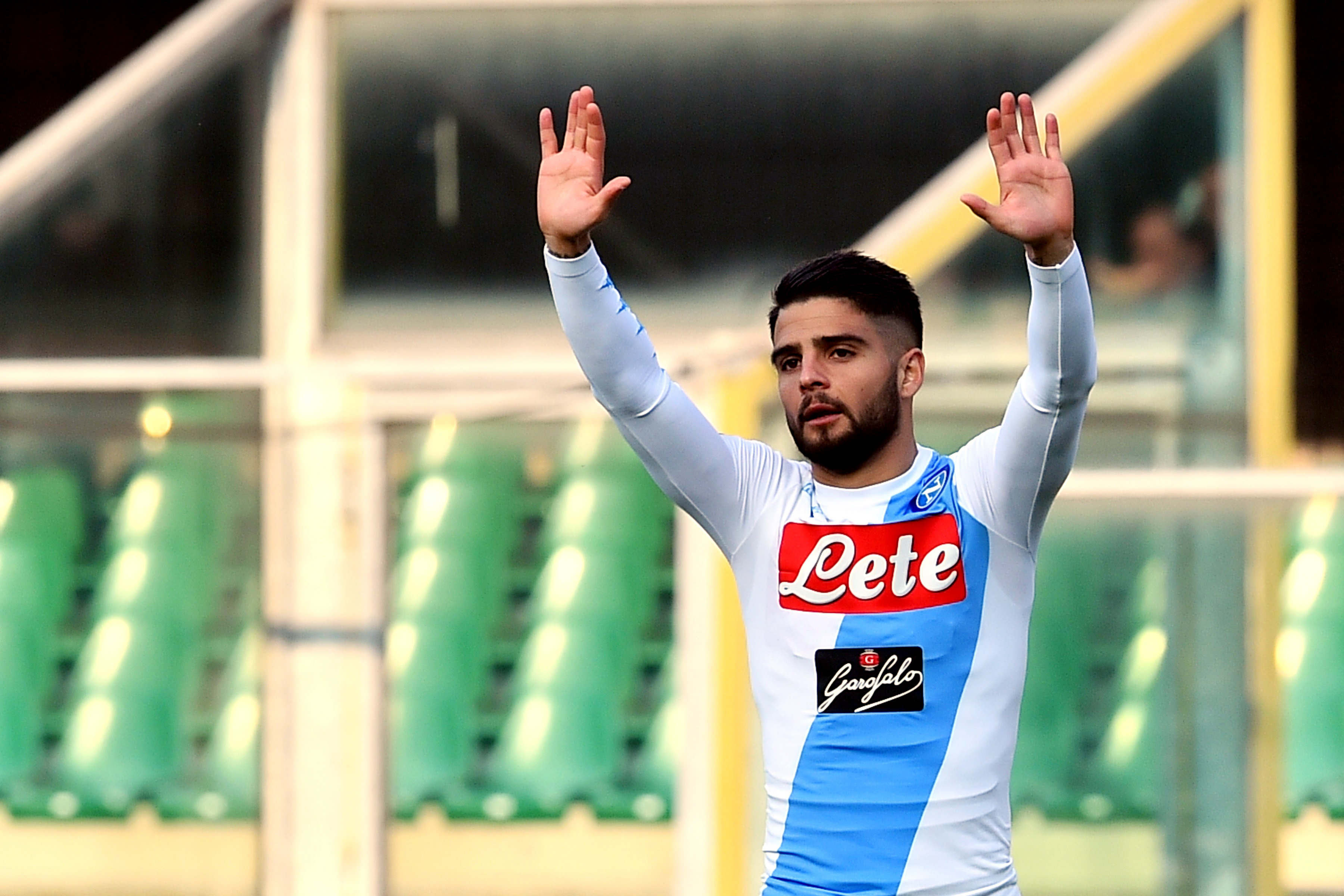 Napoli's midfielder from Italy Lorenzo Insigne gestures during the Italian Serie A football match Chievo vs Napoli at "Bentegodi Stadium" in Verona on February 19, 2017.  / AFP / GIUSEPPE CACACE        (Photo credit should read GIUSEPPE CACACE/AFP/Getty Images)