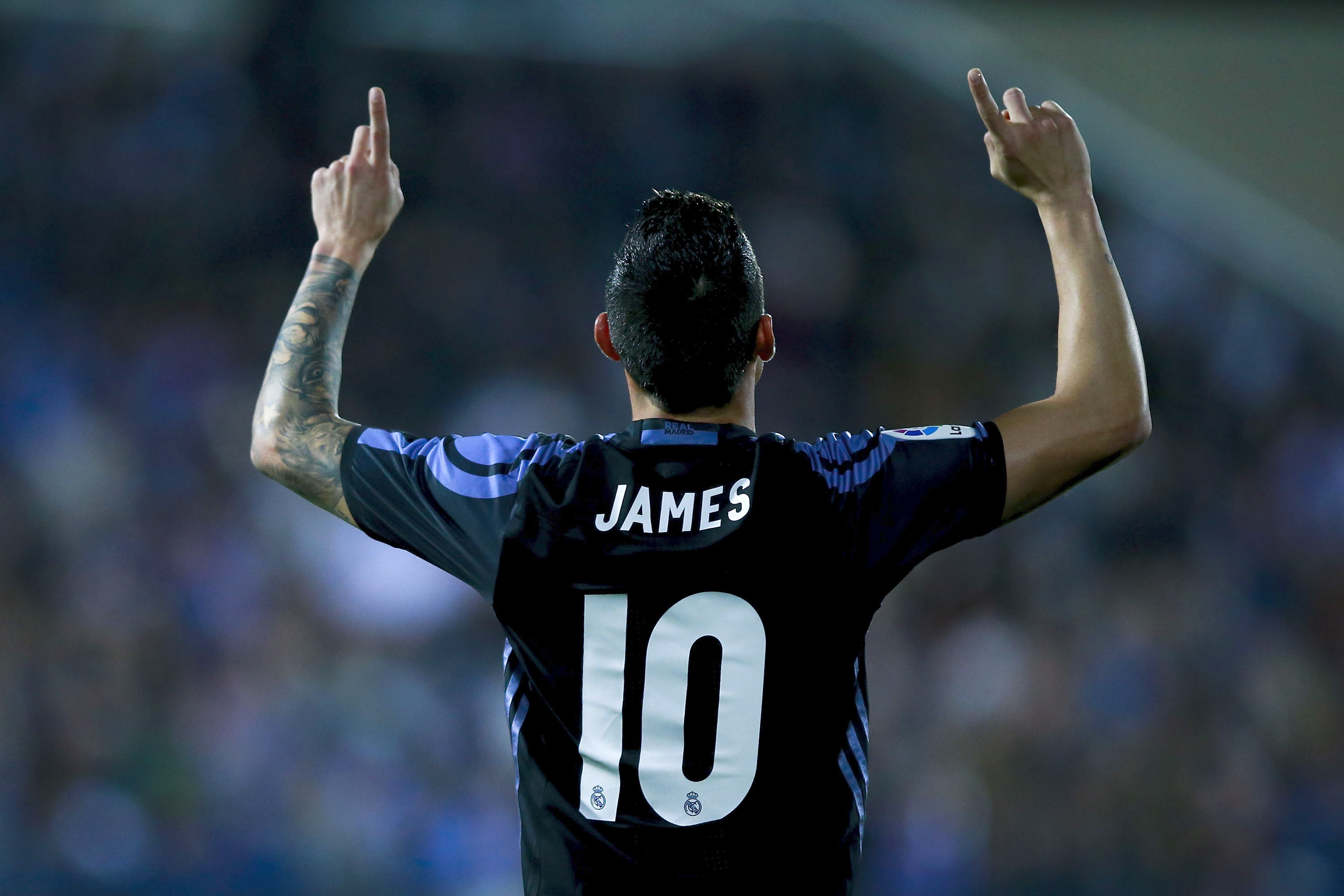 LEGANES, SPAIN - APRIL 05:  James Rodriguez of Real Madrid CF celebrates scoring their opening goal during the La Liga match between CD Leganes and Real Madrid CF at Estadio Municipal de Butarque on April 5, 2017 in Leganes, Spain.  (Photo by Gonzalo Arroyo Moreno/Getty Images)