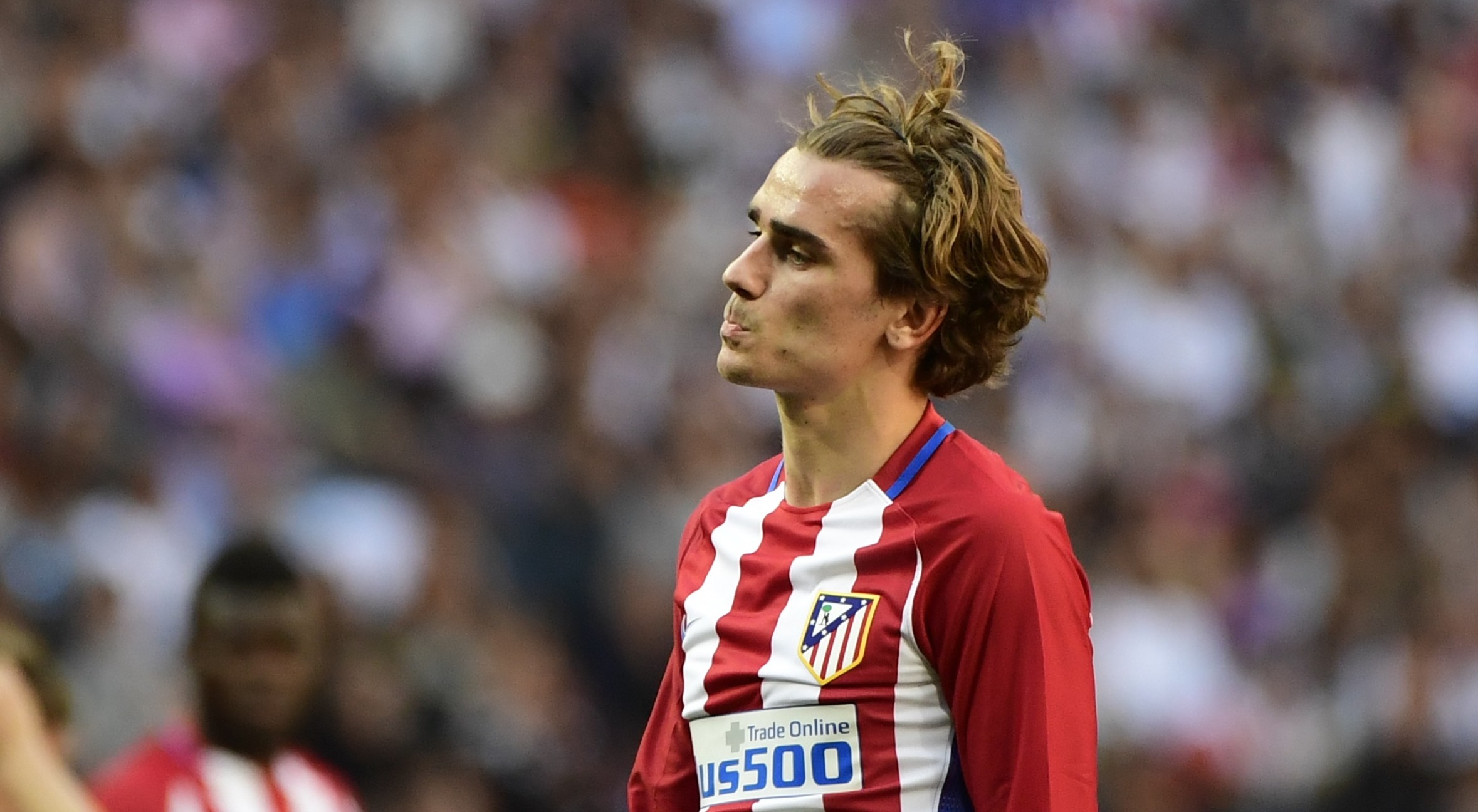 Griezmann has signed a new contract extension with Atletico Madrid. Photo by PIERRE-PHILIPPE MARCOU/AFP/Getty Images)