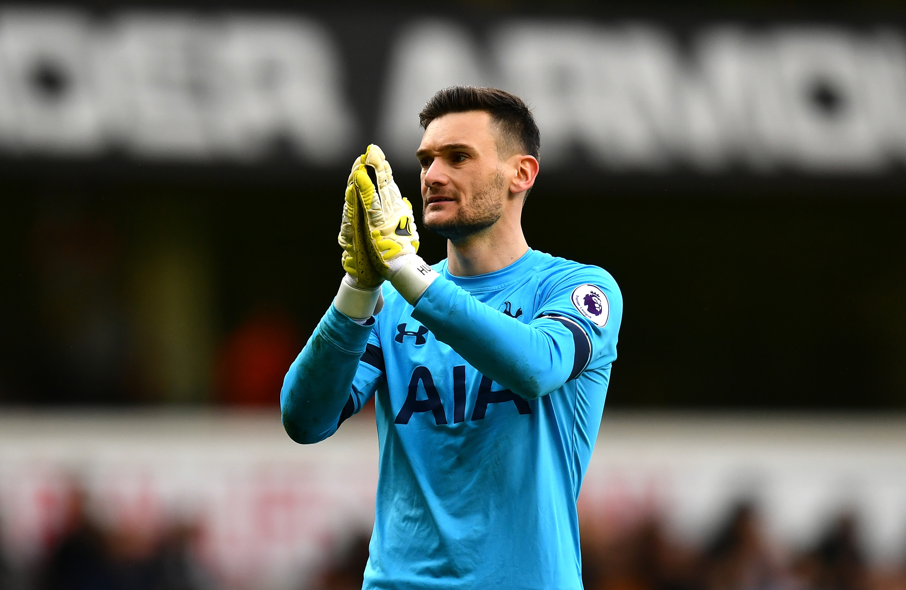 LONDON, ENGLAND - MARCH 05:  Hugo Lloris of Tottenham Hotspur celebrates after the final whistle during the Premier League match between Tottenham Hotspur and Everton at White Hart Lane on March 5, 2017 in London, England.  (Photo by Dan Mullan/Getty Images)