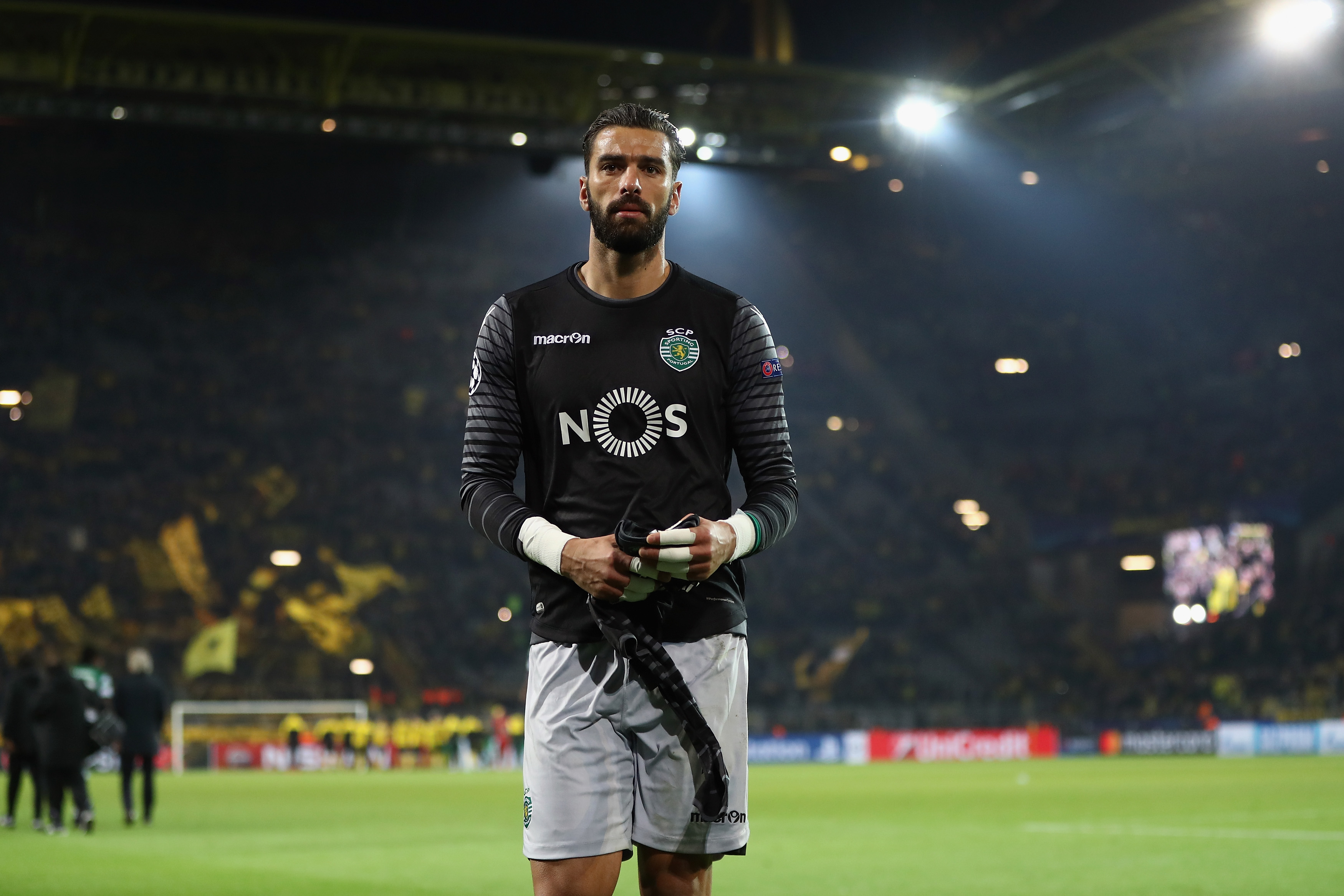 DORTMUND, GERMANY - NOVEMBER 02:  Goalkeeper Rui Patricio of Sporting reacts after the UEFA Champions League Group F match between Borussia Dortmund and Sporting Clube de Portugal at Signal Iduna Park on November 2, 2016 in Dortmund, Germany.  (Photo by Alex Grimm/Bongarts/Getty Images)