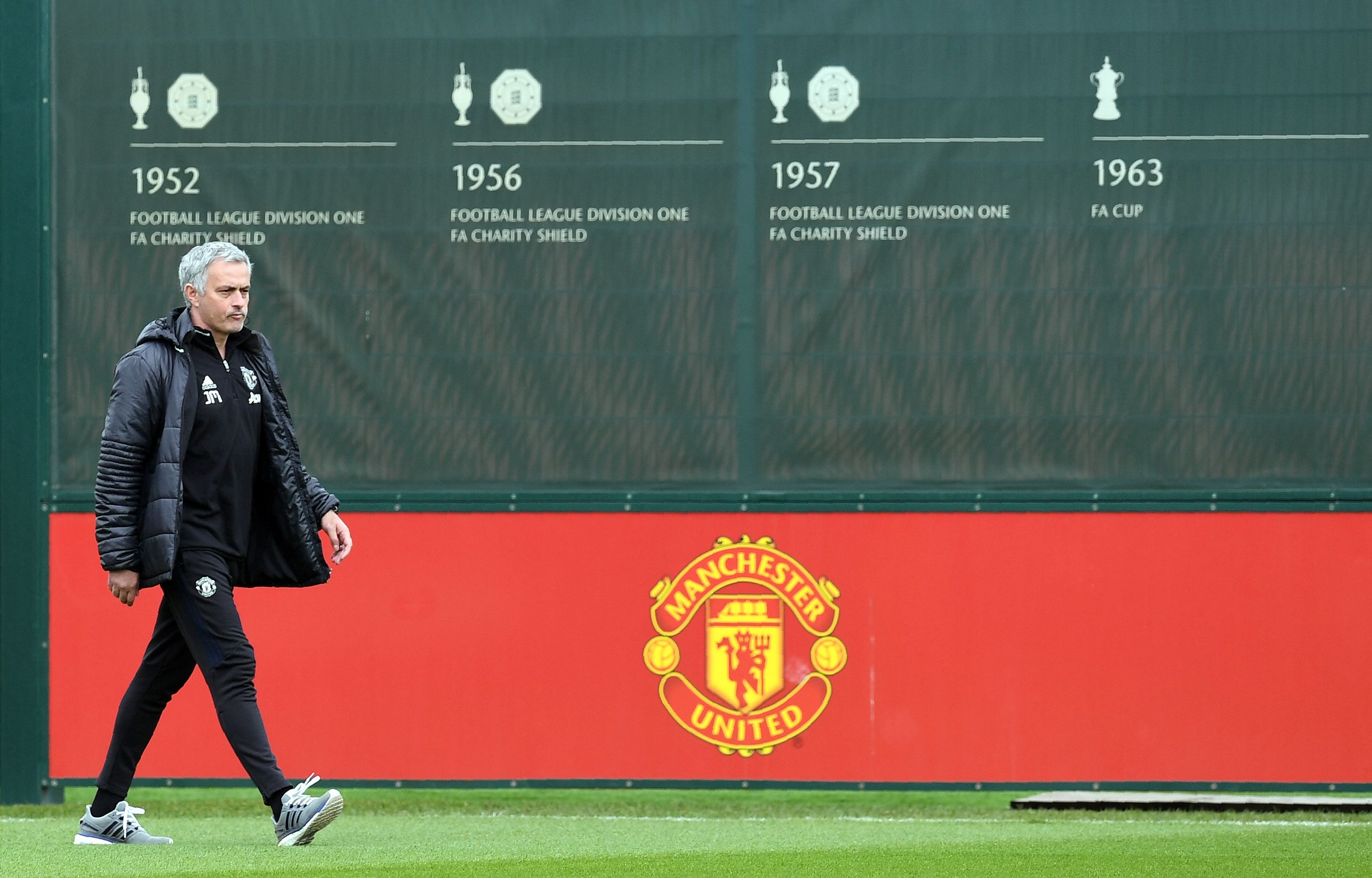 Manchester United's Portuguese manager Jose Mourinho attends a team training session as part of a media open day at the club's training complex near Carrington, west of Manchester in north west England on May 19, 2017, ahead of their UEFA Europa League final football match against Ajax. / AFP PHOTO / Paul ELLIS        (Photo credit should read PAUL ELLIS/AFP/Getty Images)