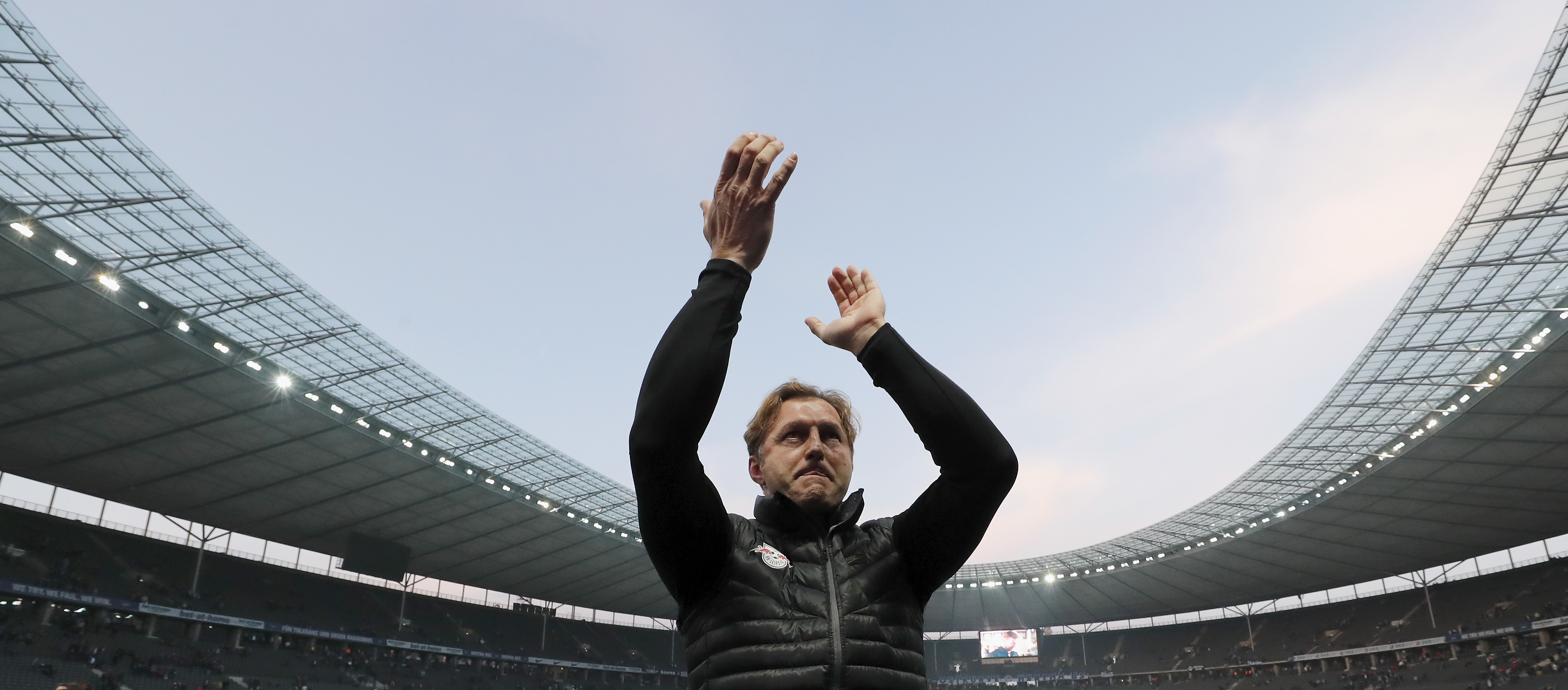 BERLIN, GERMANY - MAY 06:  Head coach Ralph Hasenhuettl celebrates the participation of the UEFA Champions League in the next season after winning the Bundesliga match between Hertha BSC and RB Leipzig at Olympiastadion on May 6, 2017 in Berlin, Germany.  (Photo by Boris Streubel/Bongarts/Getty Images)
