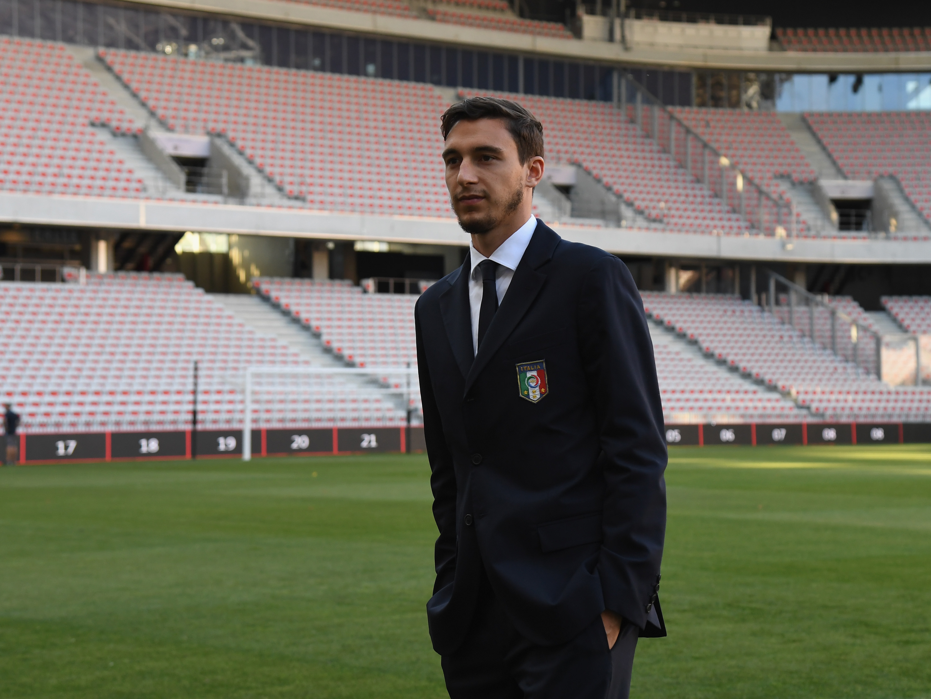 NICE, FRANCE - JUNE 06:  Matteo Darmian of Italy attends Italy walk around at Allianz Riviera Stadium on June 6, 2017 in Nice, France.  (Photo by Claudio Villa/Getty Images)