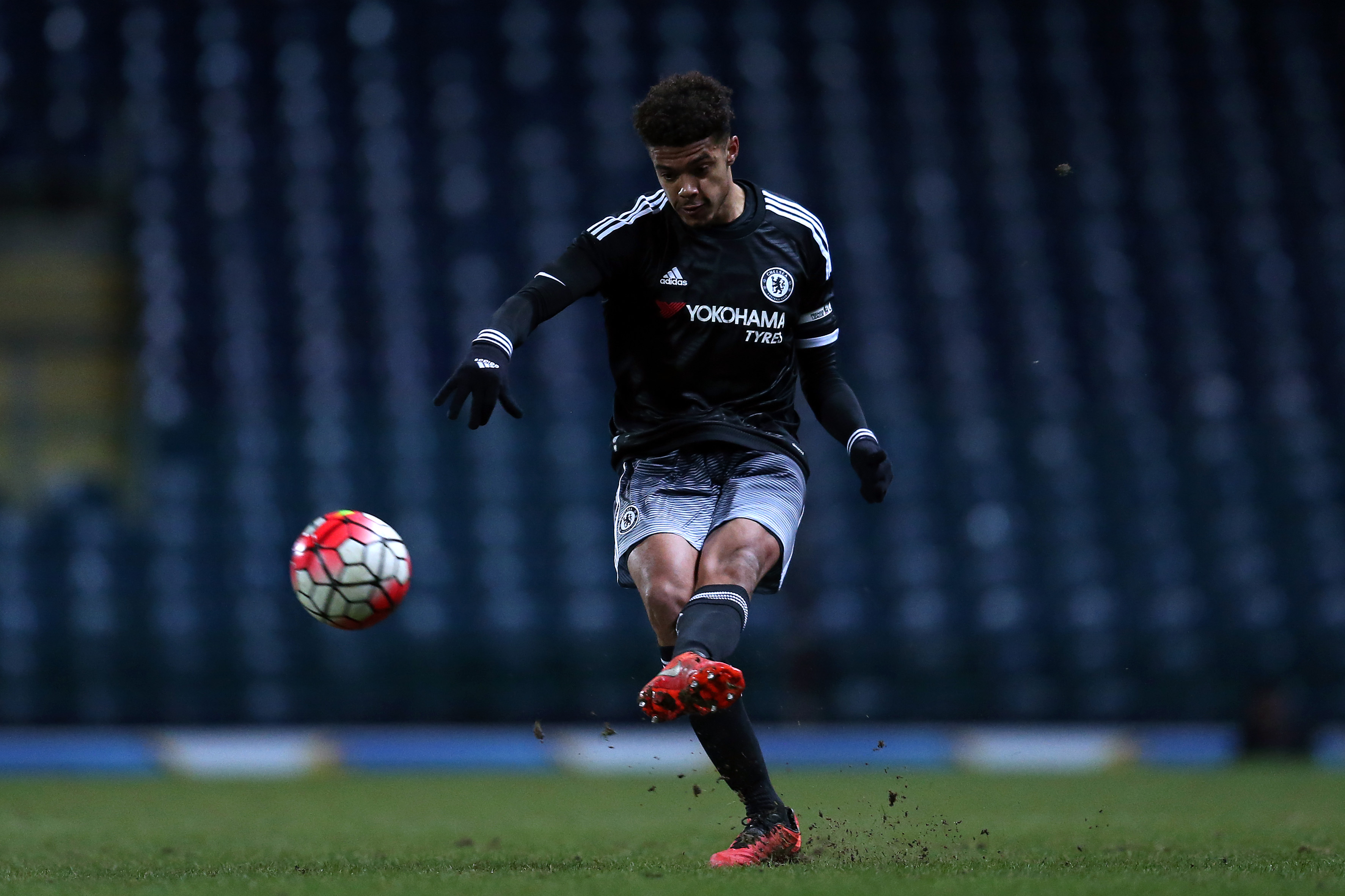 BLACKBURN, ENGLAND - MARCH 18: Jake Clarke-Salter of Chelsea in action during the FA Youth Cup Semi Final First Leg match between Blackburn Rovers and Chelsea at the Ewood Park on March 18, 2016 in Blackburn, England. (Photo by Chris Brunskill/Getty Images)