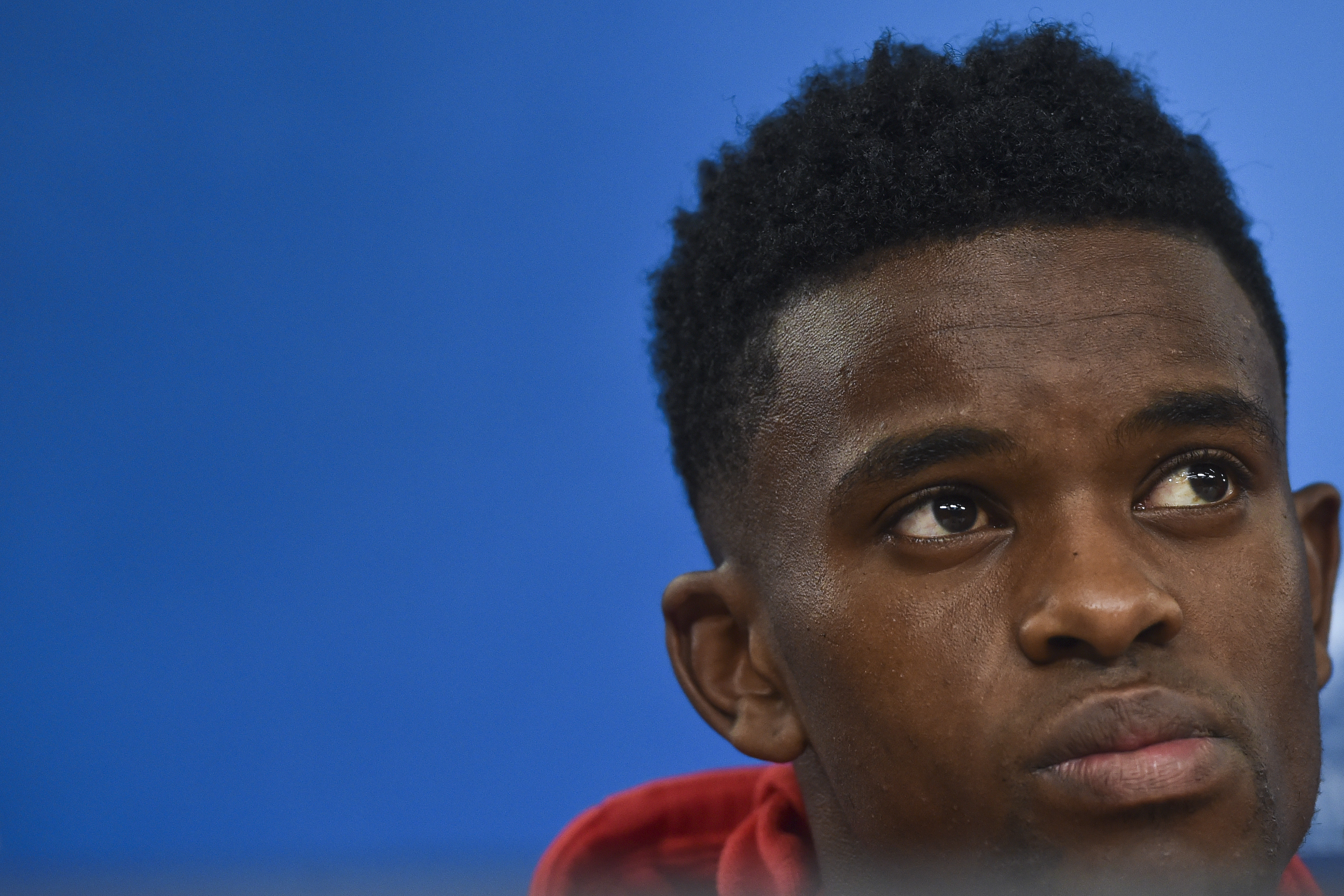 Benfica's defender Nelson Semedo looks on during a press conference at Luz stadium in Lisbon, on December 5, 2016, on the eve of the UEFA Champions League Group B football match SL Benfica vs Napoli.    / AFP / PATRICIA DE MELO MOREIRA        (Photo credit should read PATRICIA DE MELO MOREIRA/AFP/Getty Images)