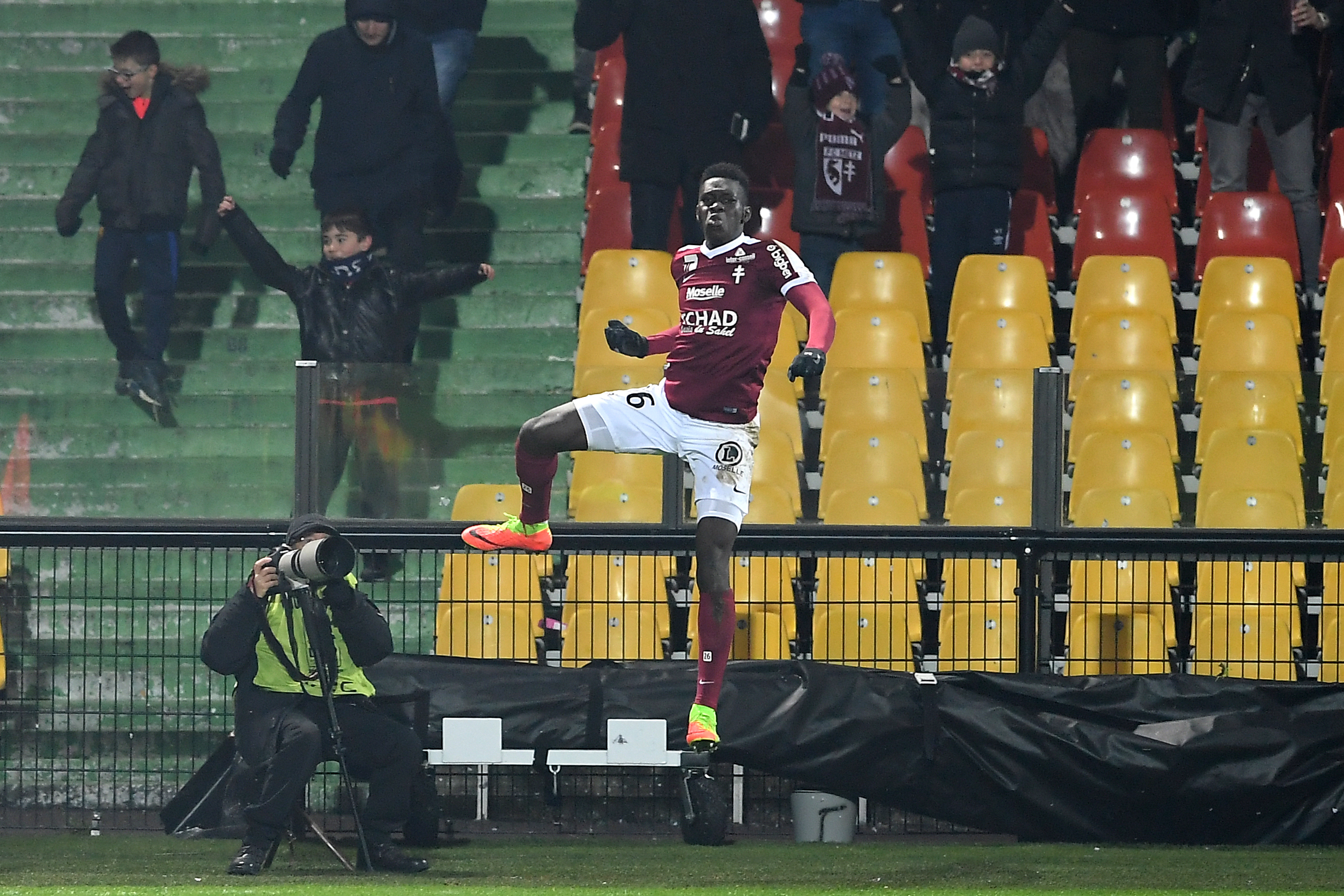 Metz's Senegalese midfielder Ismaila Sarr celebrates after scoring a goal during the French L1 football match between Metz (FCM) and Dijon FCO at the Saint Symphorien stadium on February 8, 2017 in Longeville-Les-Metz, eastern France. / AFP / PATRICK HERTZOG        (Photo credit should read PATRICK HERTZOG/AFP/Getty Images)
