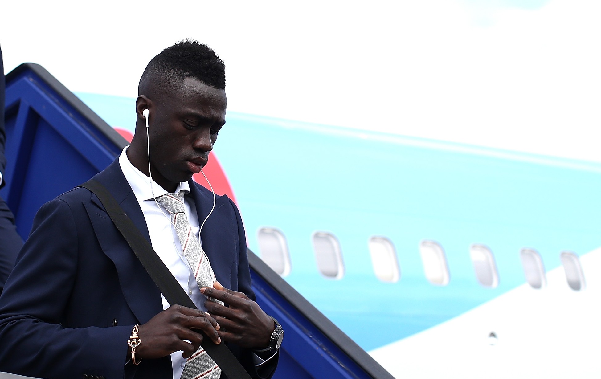 Cool, calm and collected is what Colombia will need Davinson to be. (Picture Courtesy - AFP/Getty Images)