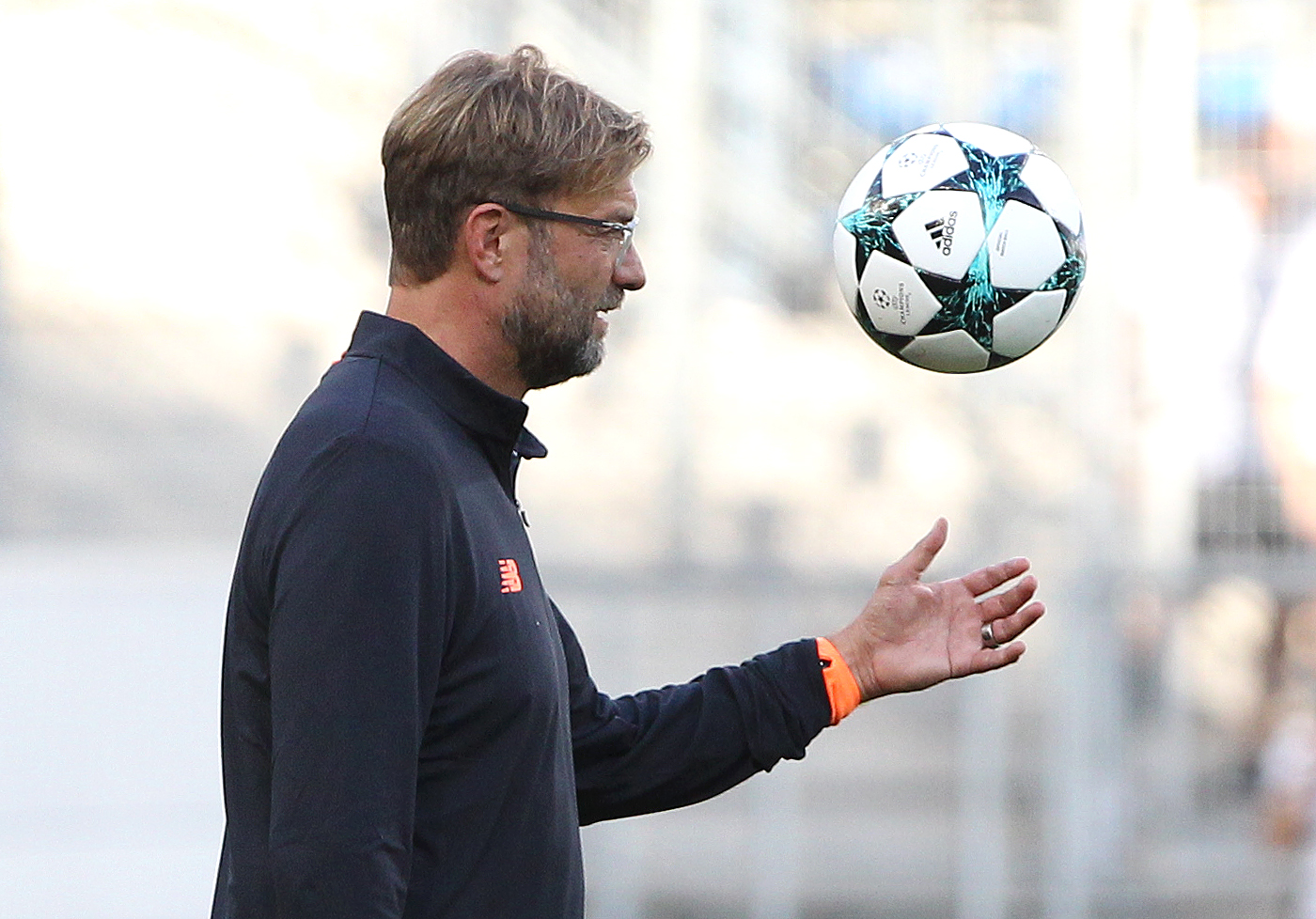 Liverpool's coach Juergen Klopp is pictured during a training session on August 14, 2017 in Sinsheim, Germany, on the eve of the Football Champions League qualifier match TSG 1899 Hoffenheim vs Liverpool FC. / AFP PHOTO / Daniel ROLAND        (Photo credit should read DANIEL ROLAND/AFP/Getty Images)
